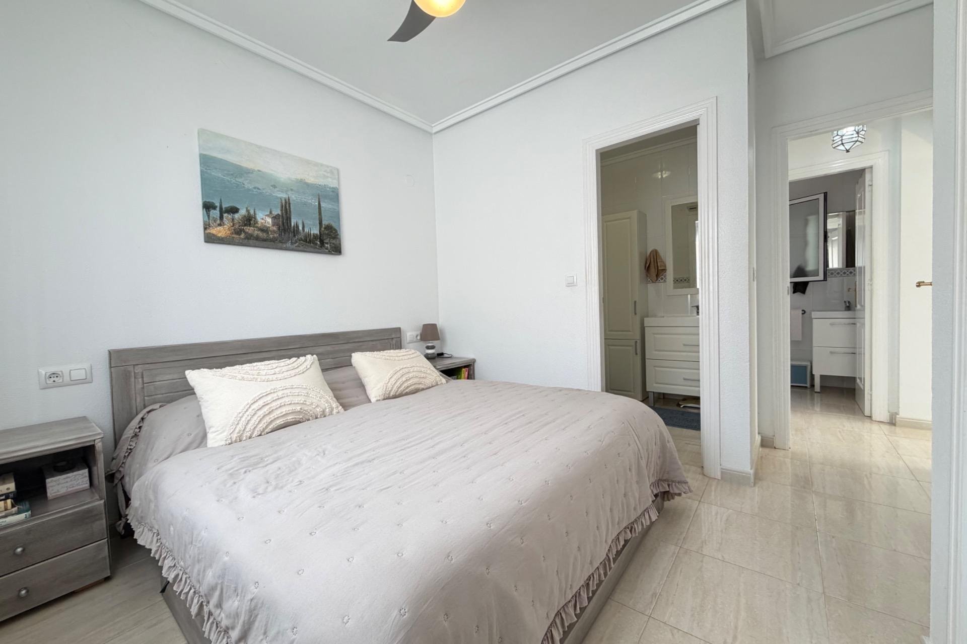 Wiederverkauf - Semi Detached -
Rojales - Pueblo