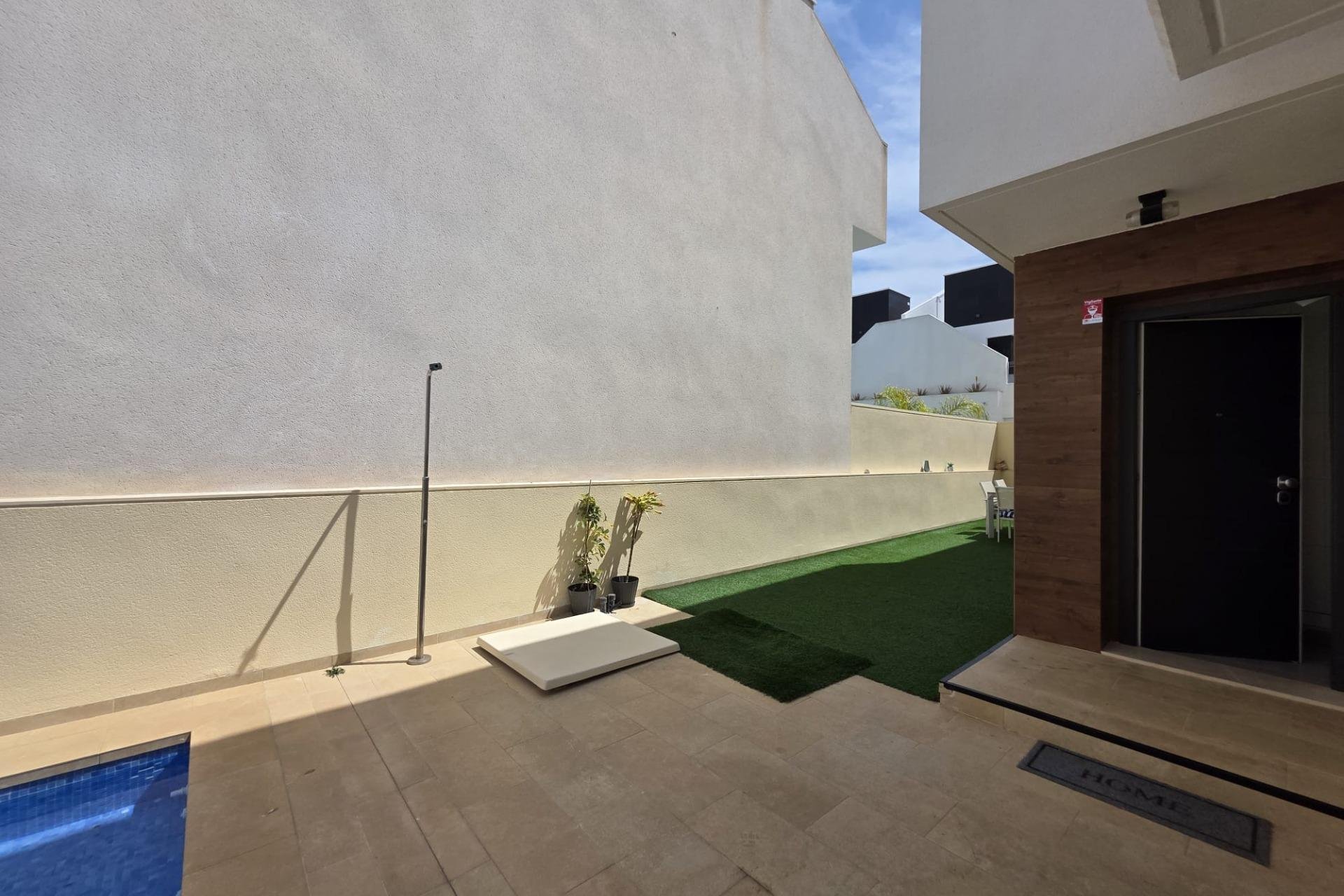 Wiederverkauf - Semi Detached -
San Pedro del Pinatar - Villa Alegría