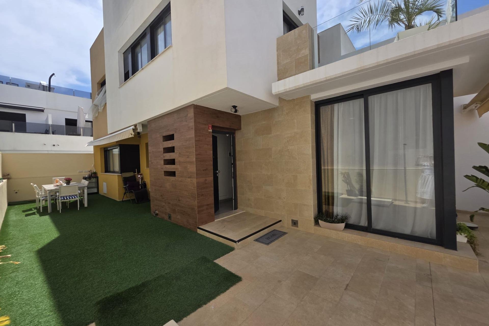 Wiederverkauf - Semi Detached -
San Pedro del Pinatar - Villa Alegría