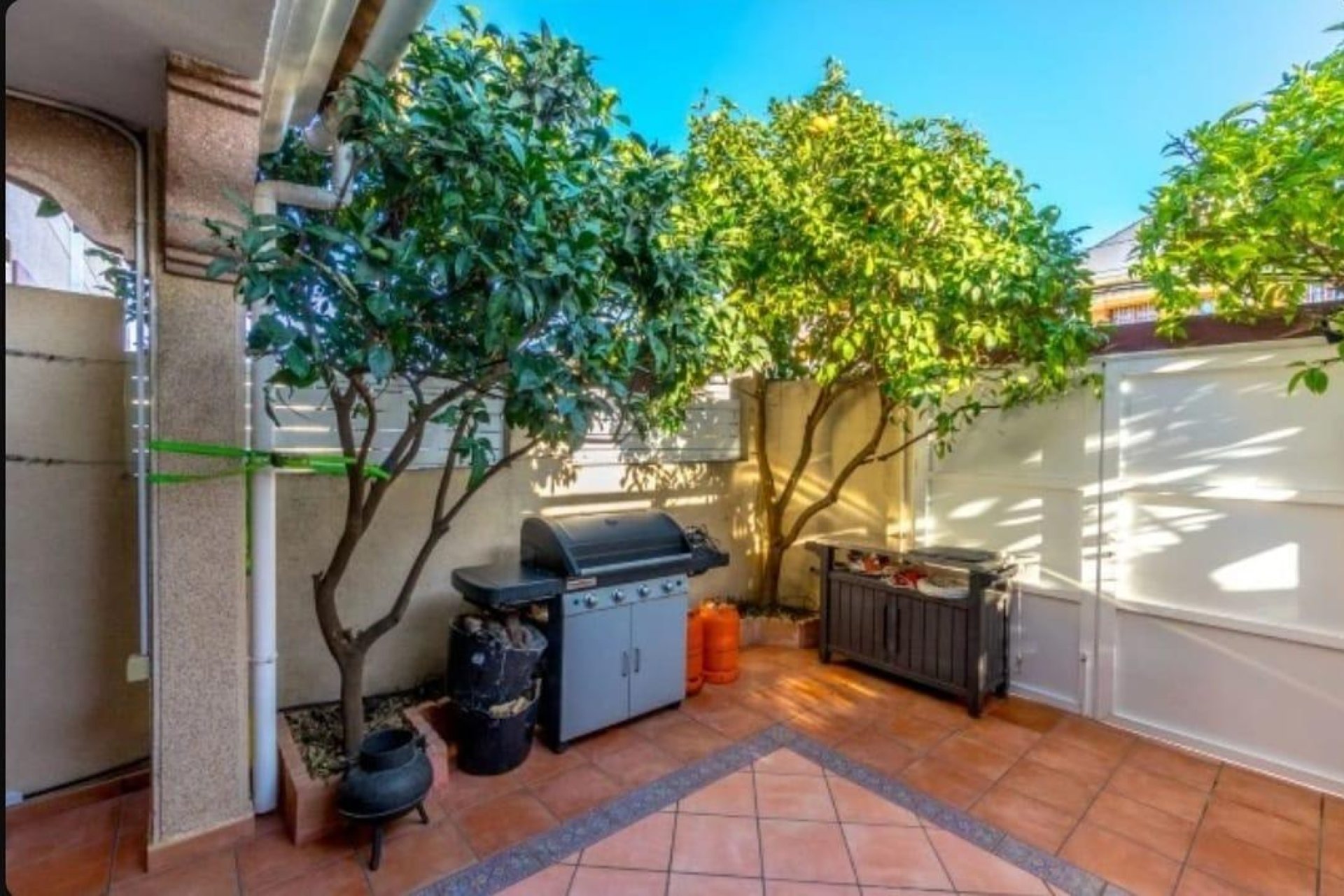 Wiederverkauf - Semi Detached -
Torrevieja - Aguas Nuevas