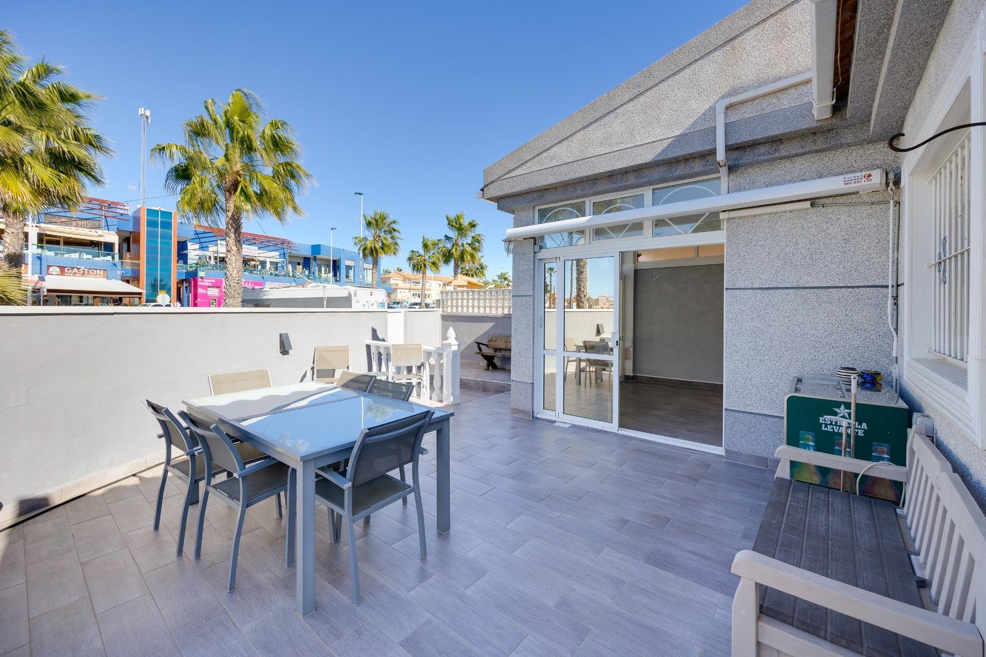 Wiederverkauf - Semi Detached -
Torrevieja - Aguas Nuevas