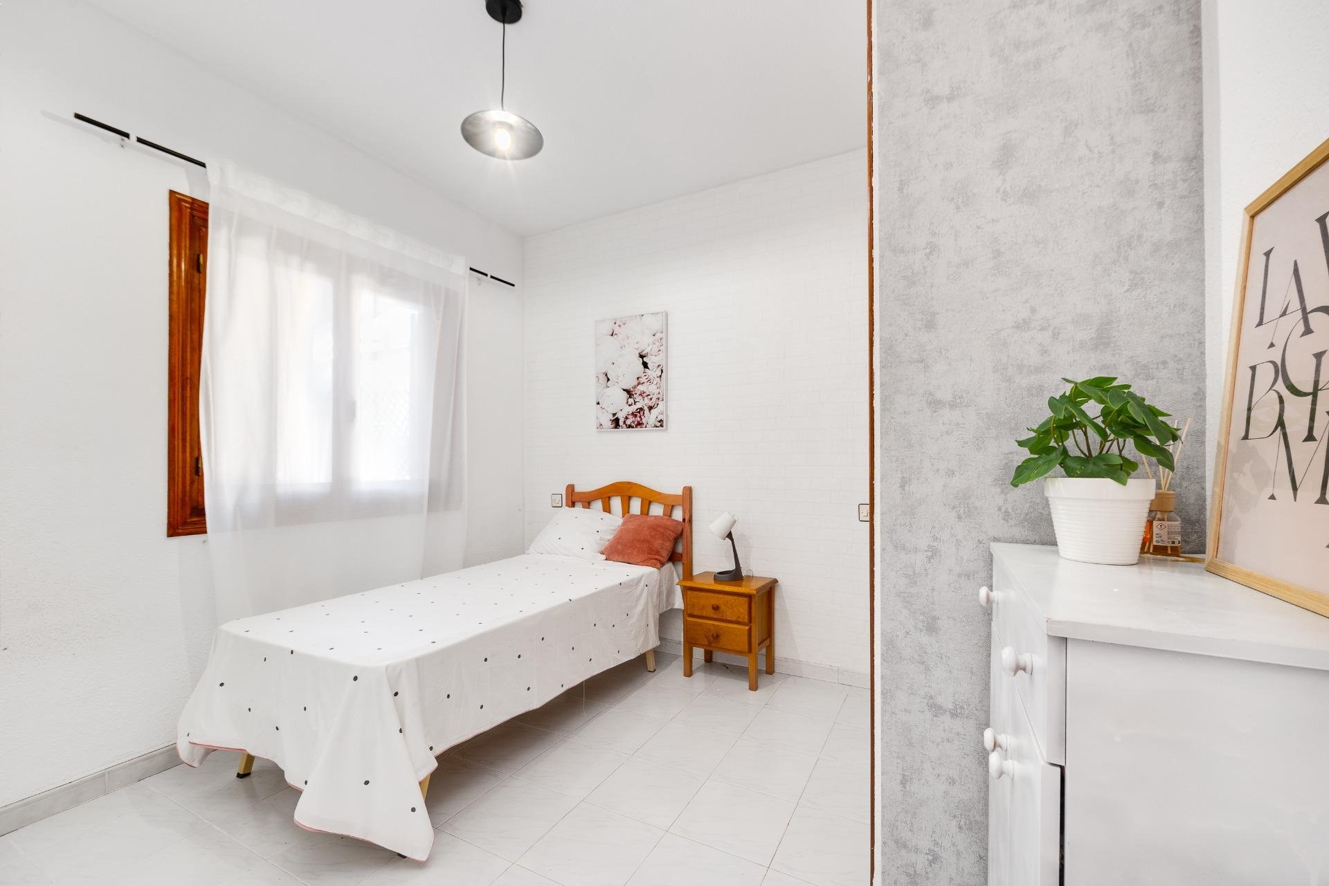 Wiederverkauf - Semi Detached -
Torrevieja - Nueva Torrevieja