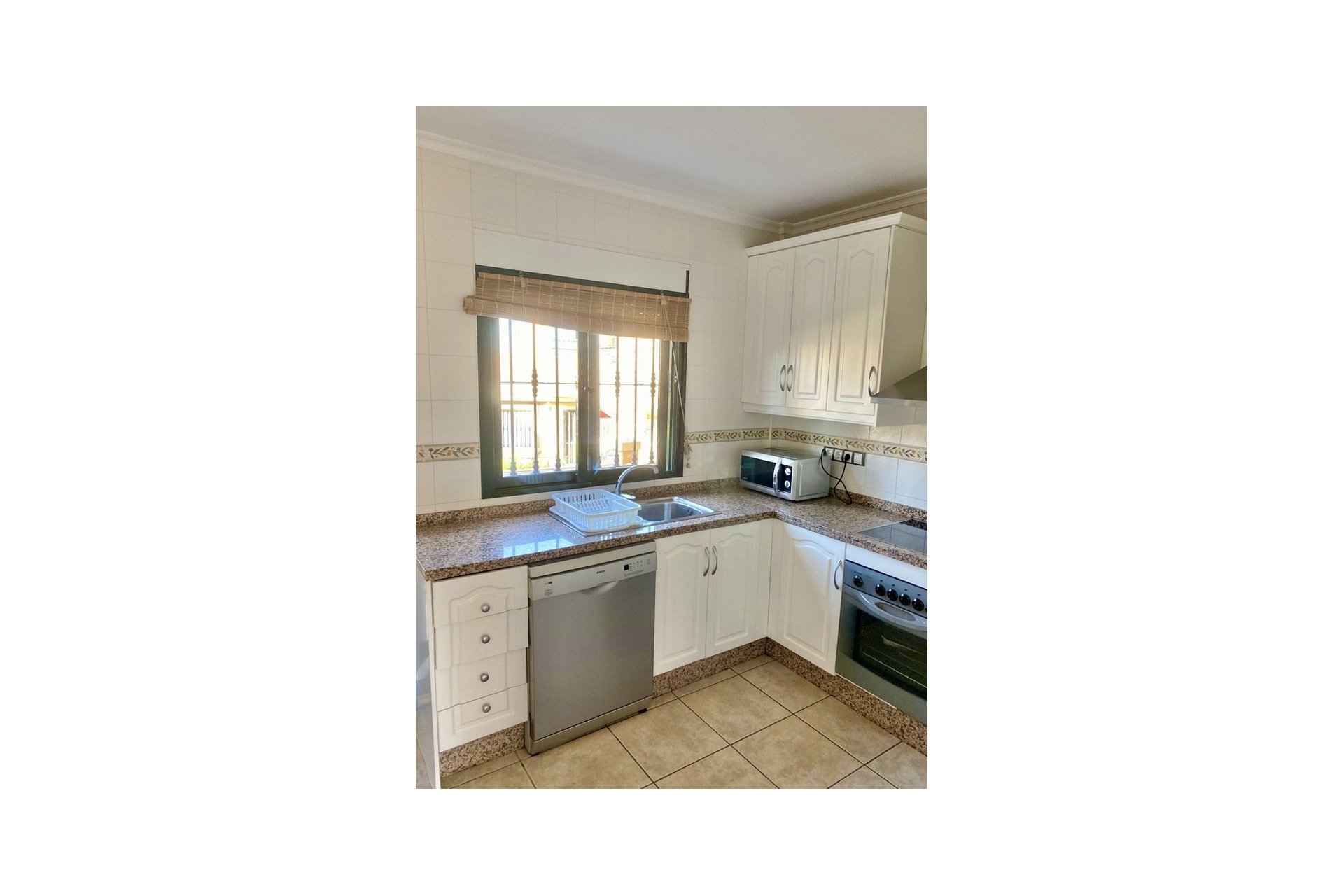 Wiederverkauf - Semi Detached -
Villamartin