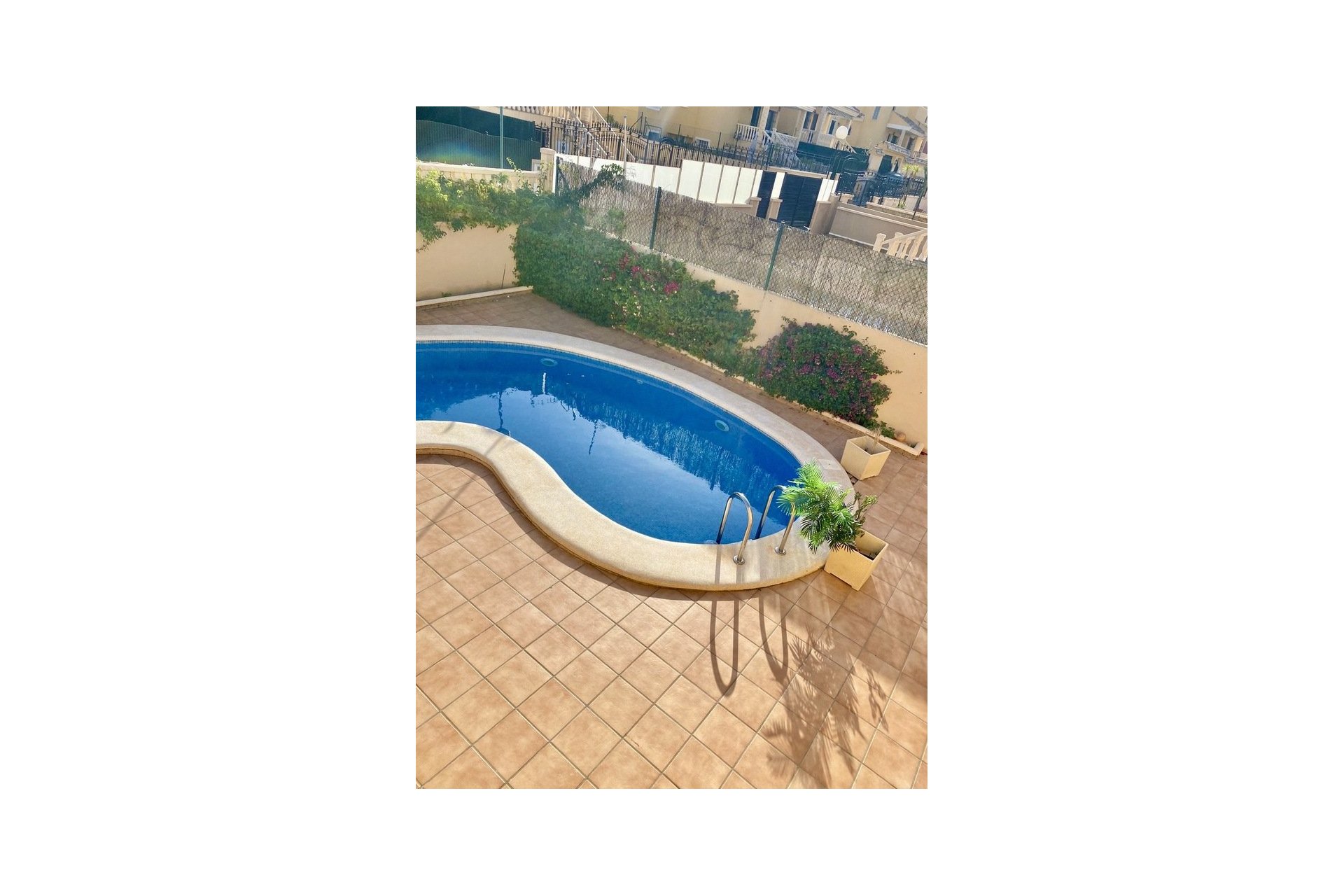 Wiederverkauf - Semi Detached -
Villamartin