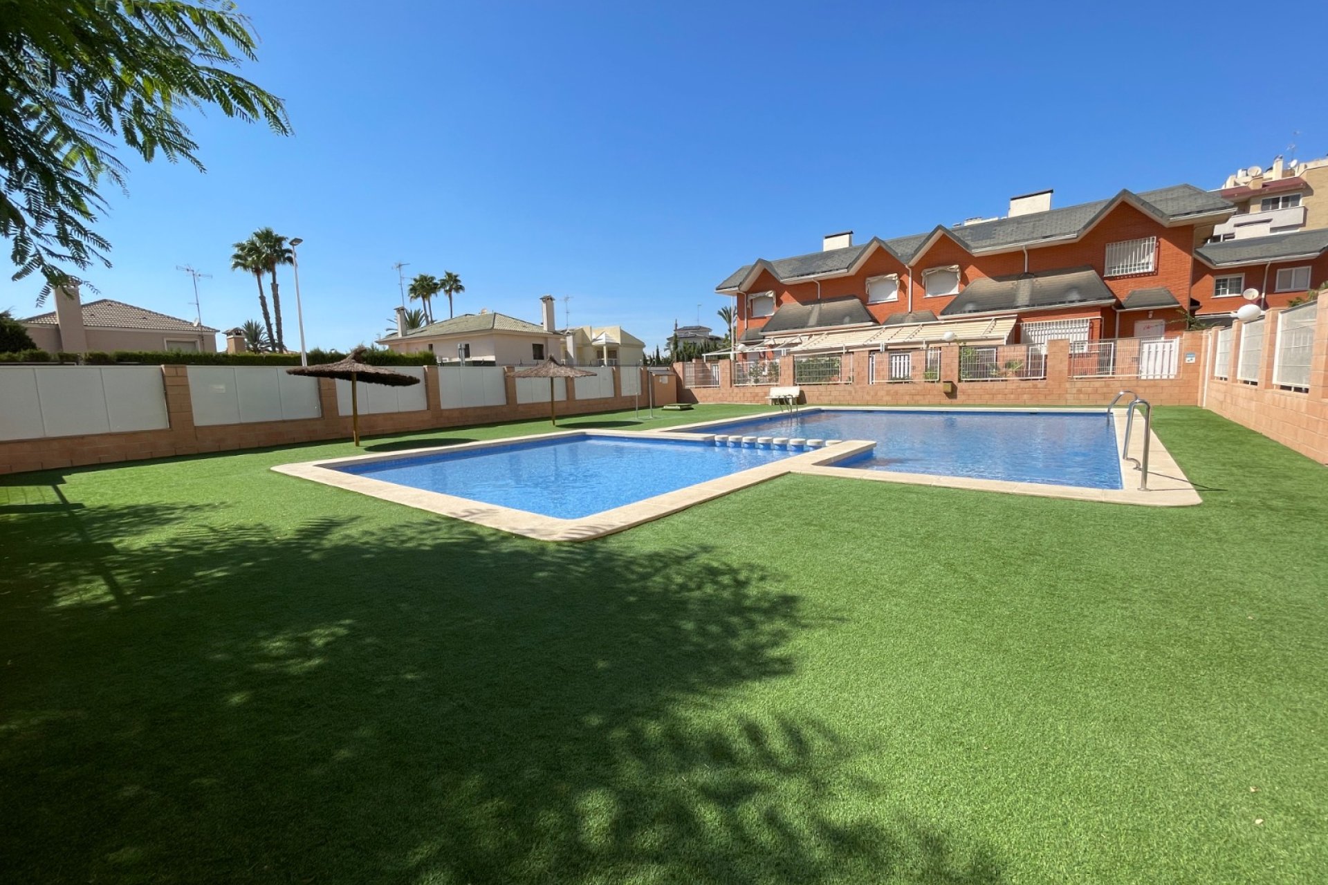 Wiederverkauf - Stadthaus -
Elche - Costa Blanca