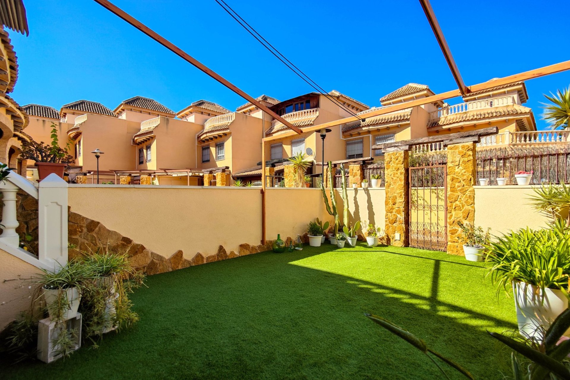 Wiederverkauf - Stadthaus -
Guardamar del Segura - Costa Blanca