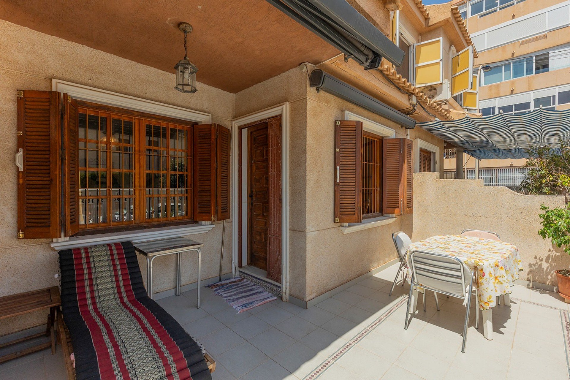 Wiederverkauf - Stadthaus -
La Mata - Costa Blanca