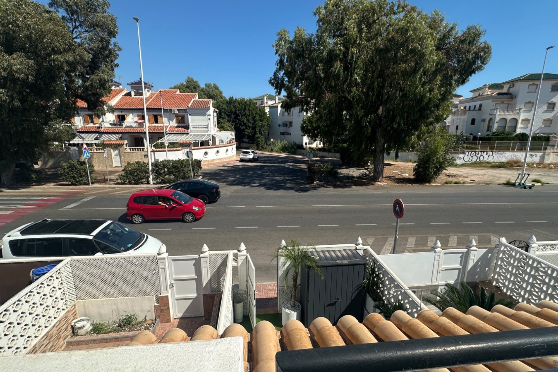 Wiederverkauf - Stadthaus -
La Mata - Costa Blanca