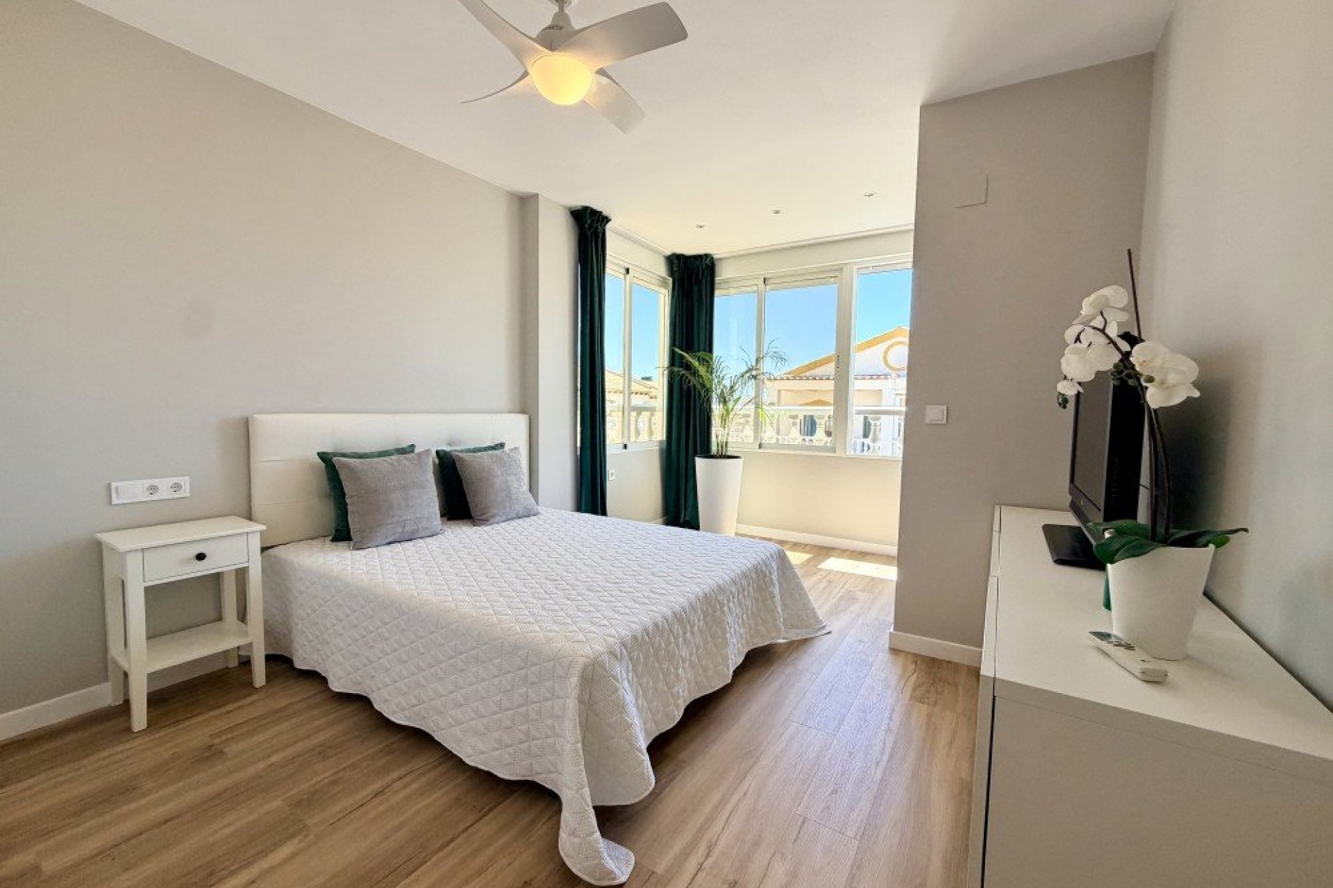 Wiederverkauf - Stadthaus -
Orihuela Costa - Costa Blanca
