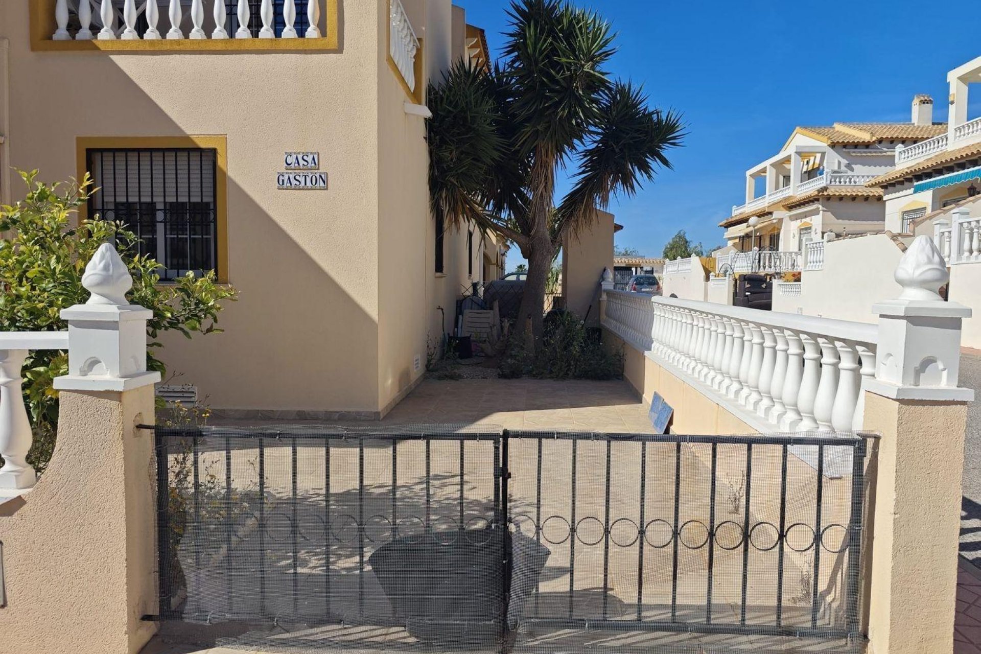 Wiederverkauf - Stadthaus -
Orihuela Costa - La Florida
