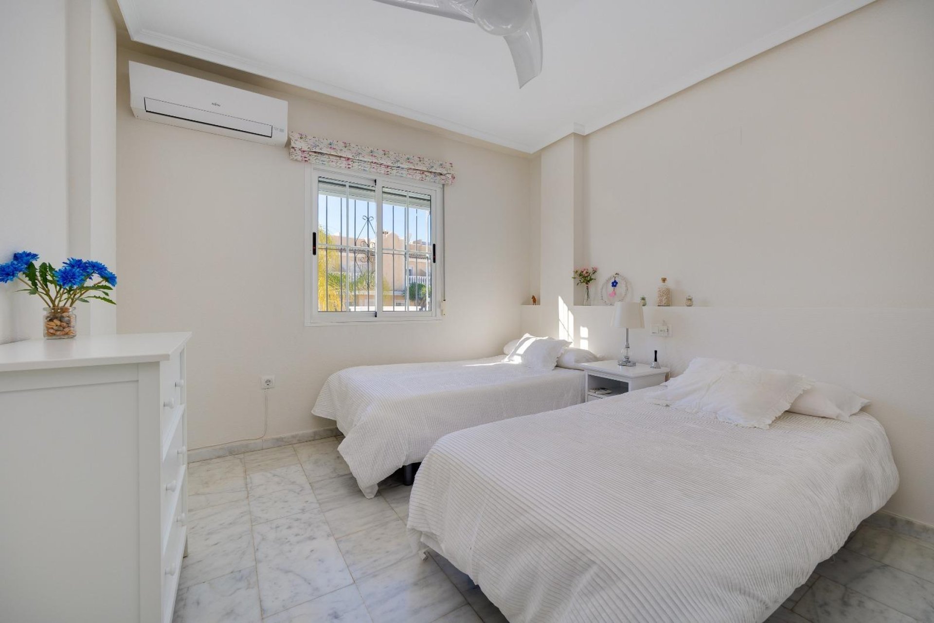 Wiederverkauf - Stadthaus -
Orihuela Costa - Las Filipinas