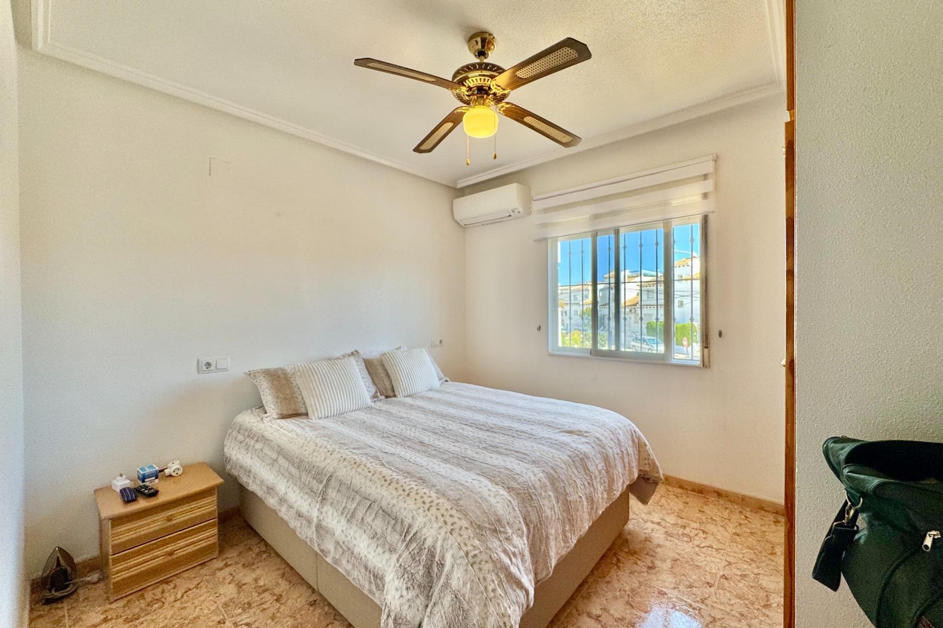 Wiederverkauf - Stadthaus -
Orihuela Costa - Las Filipinas