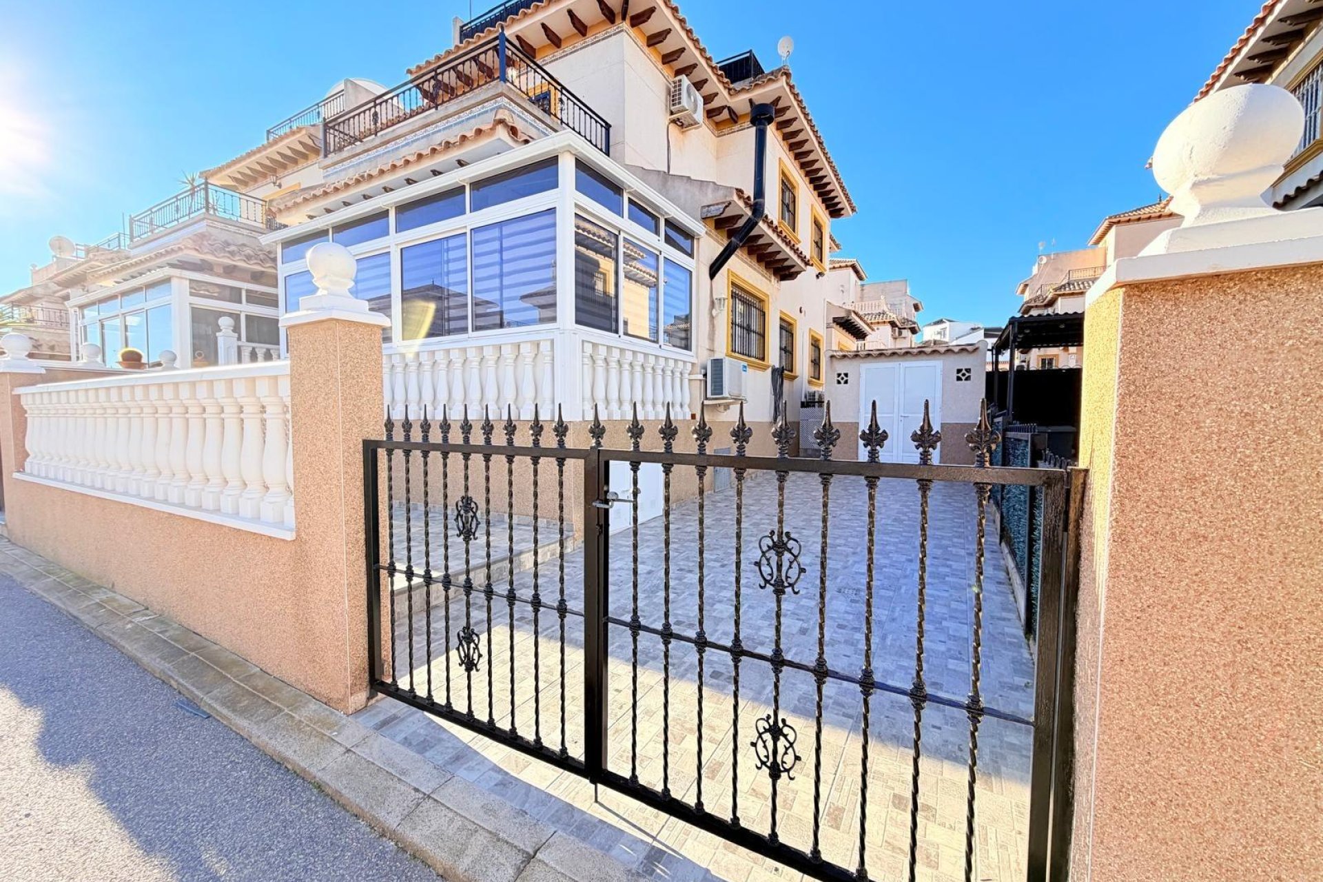 Wiederverkauf - Stadthaus -
Orihuela Costa - Las Filipinas