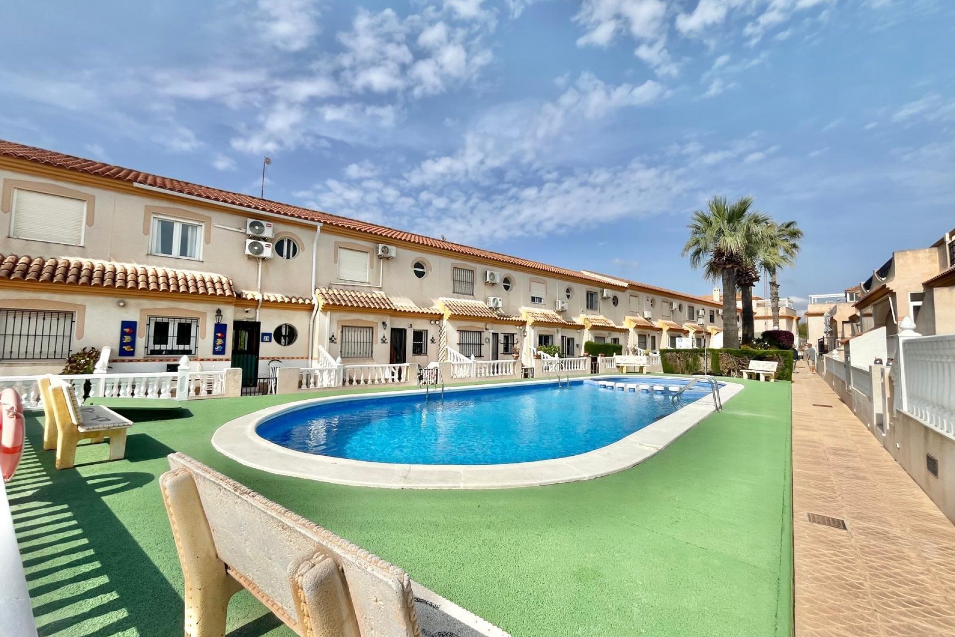 Wiederverkauf - Stadthaus -
Orihuela Costa - Playa Flamenca