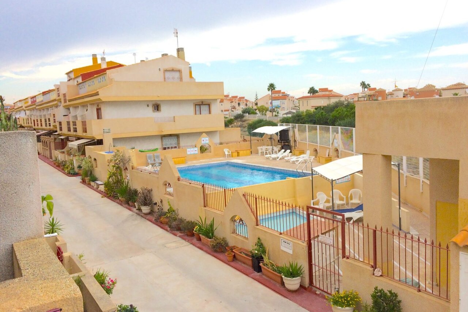 Wiederverkauf - Stadthaus -
Playa Flamenca - Costa Blanca