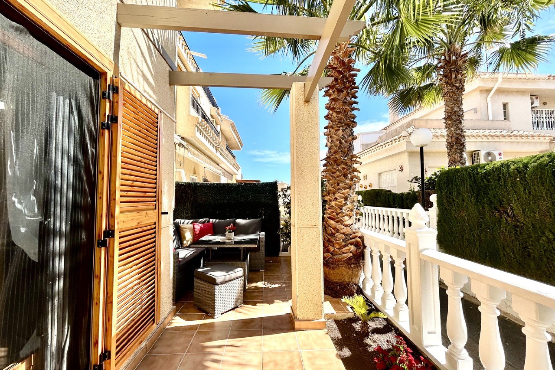 Wiederverkauf - Stadthaus -
Playa Flamenca - Costa Blanca