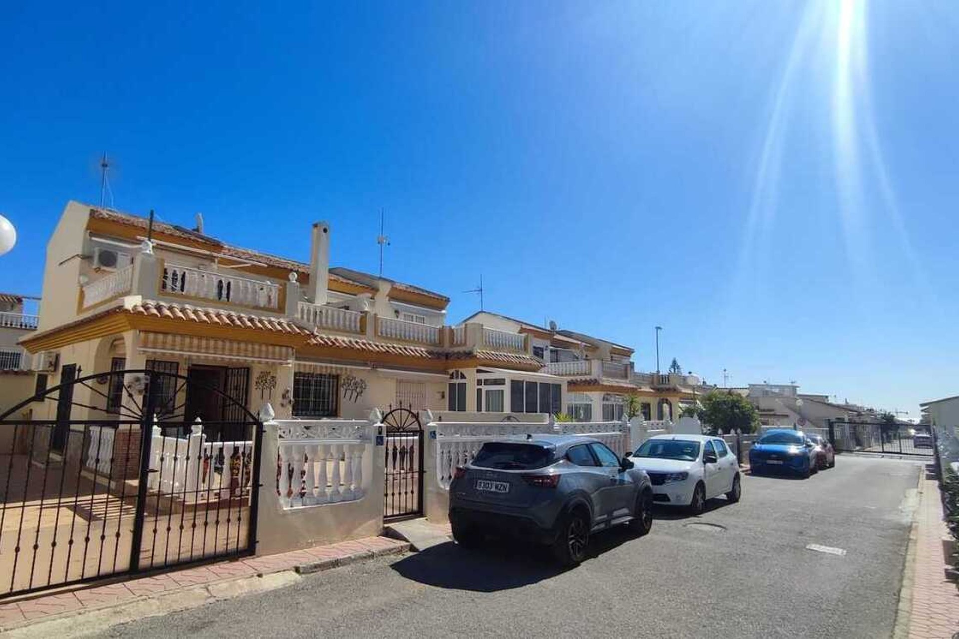 Wiederverkauf - Stadthaus -
Playa Flamenca - Costa Blanca