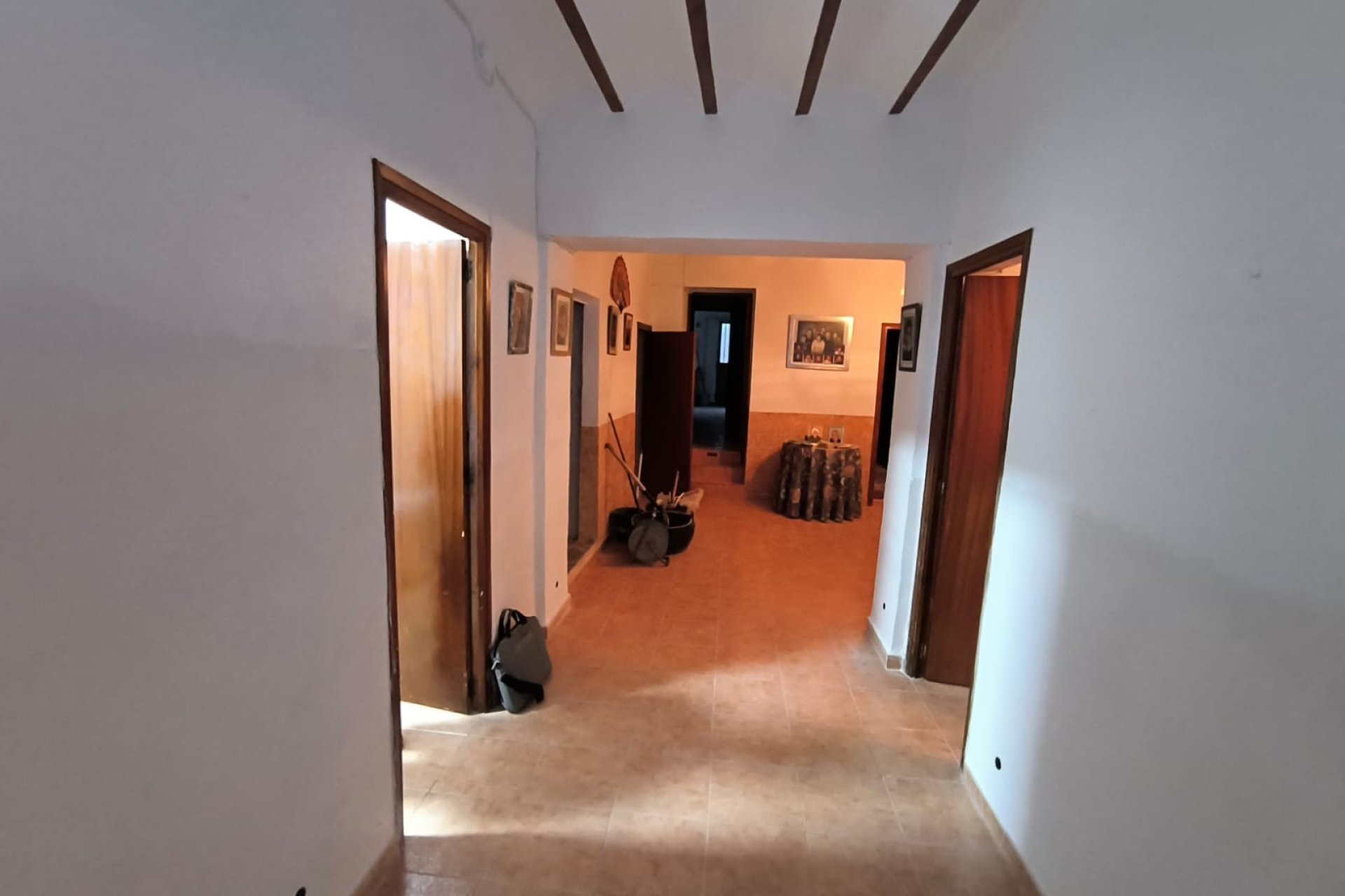 Wiederverkauf - Stadthaus -
Raspay - Inland