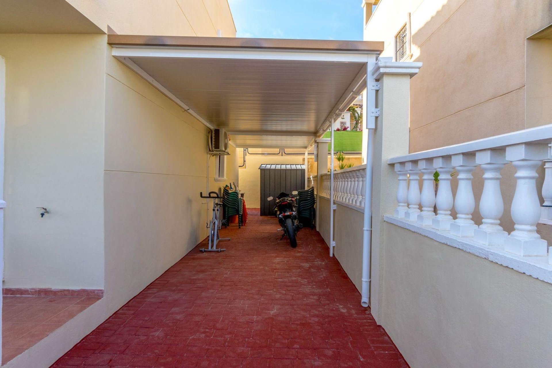 Wiederverkauf - Stadthaus -
San Miguel de Salinas - El Galán
