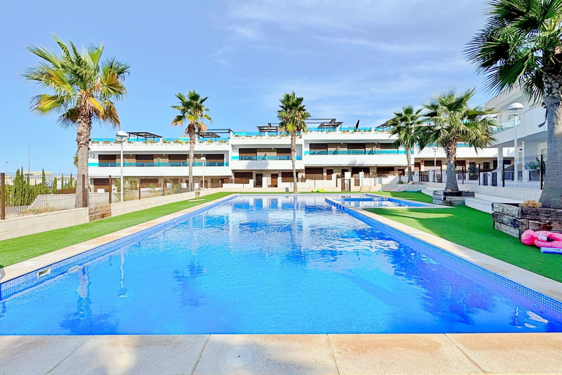Wiederverkauf - Stadthaus -
Torrevieja - Costa Blanca