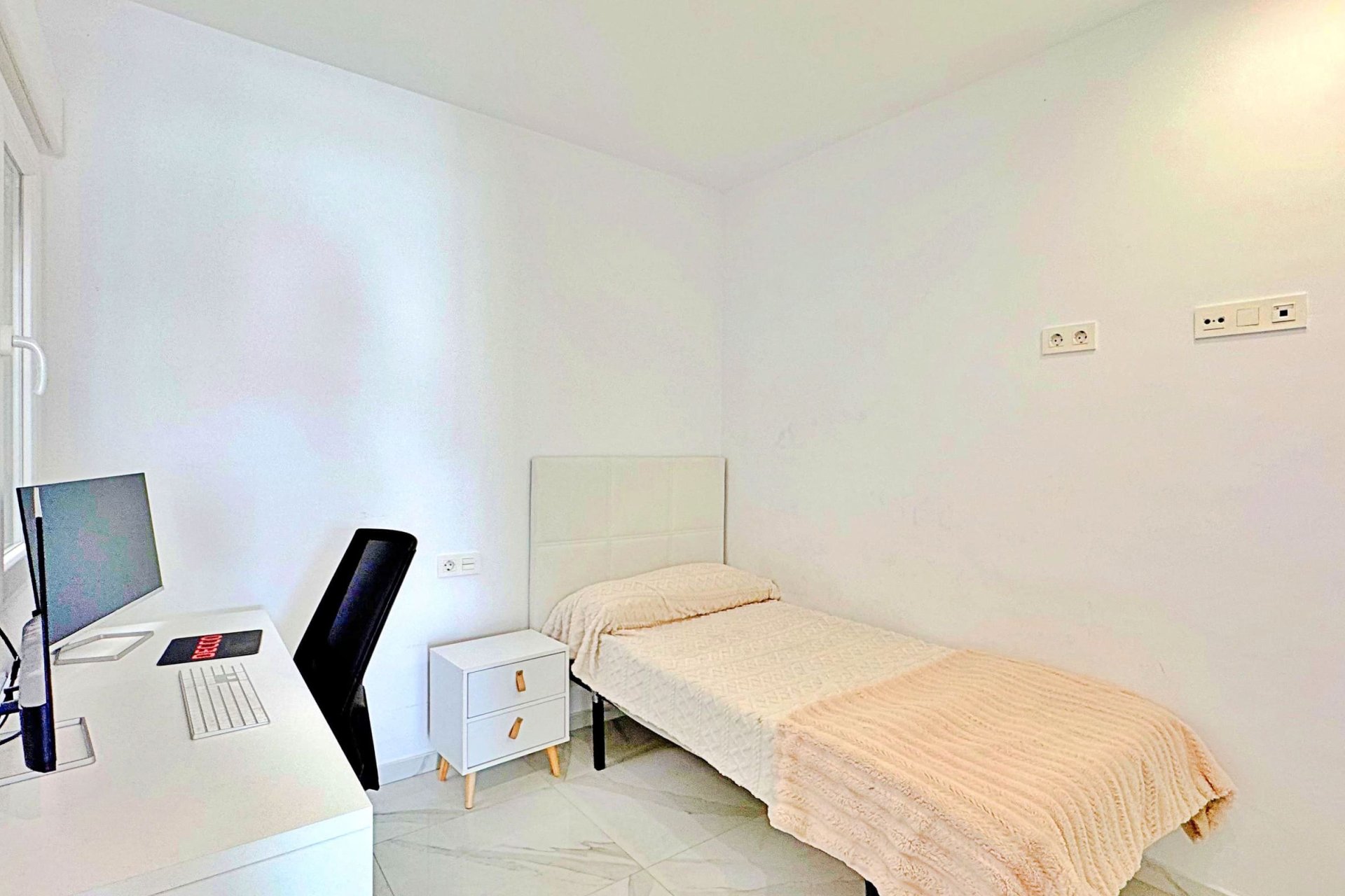 Wiederverkauf - Stadthaus -
Torrevieja - Costa Blanca
