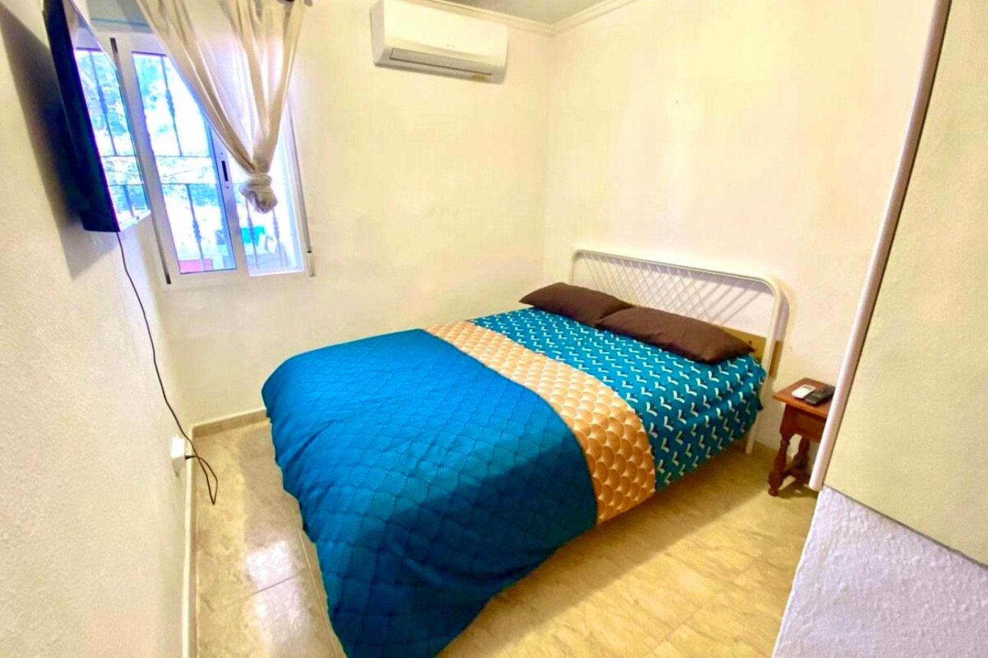 Wiederverkauf - Stadthaus -
Torrevieja - Costa Blanca