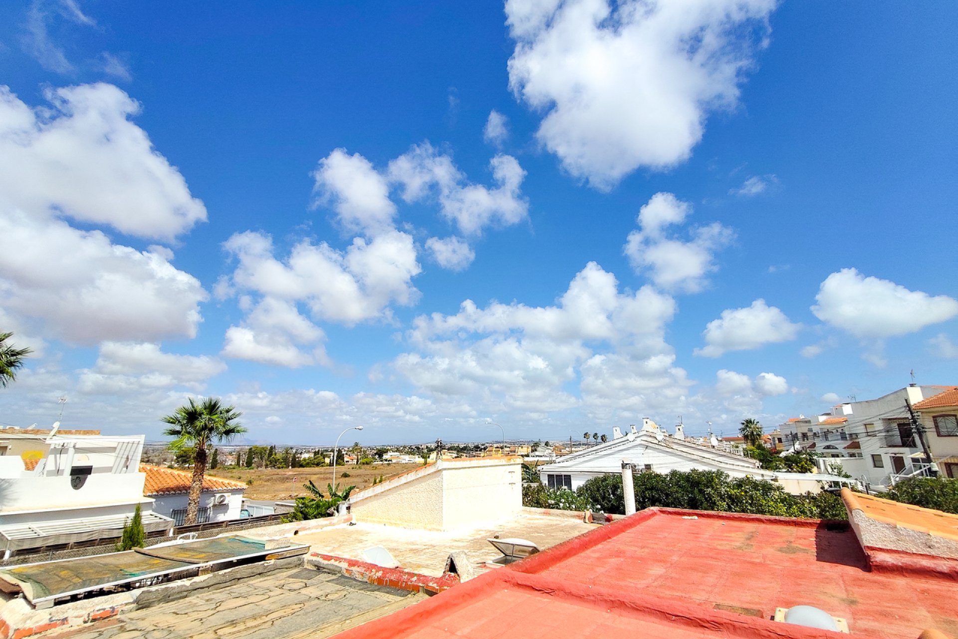 Wiederverkauf - Stadthaus -
Torrevieja - Costa Blanca