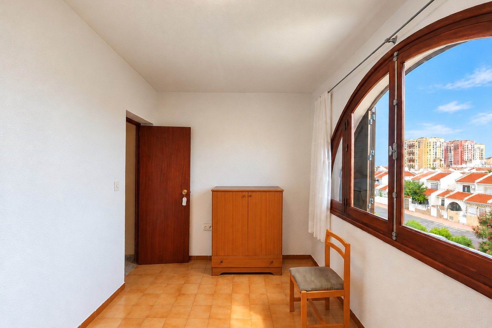Wiederverkauf - Stadthaus -
Torrevieja - Costa Blanca