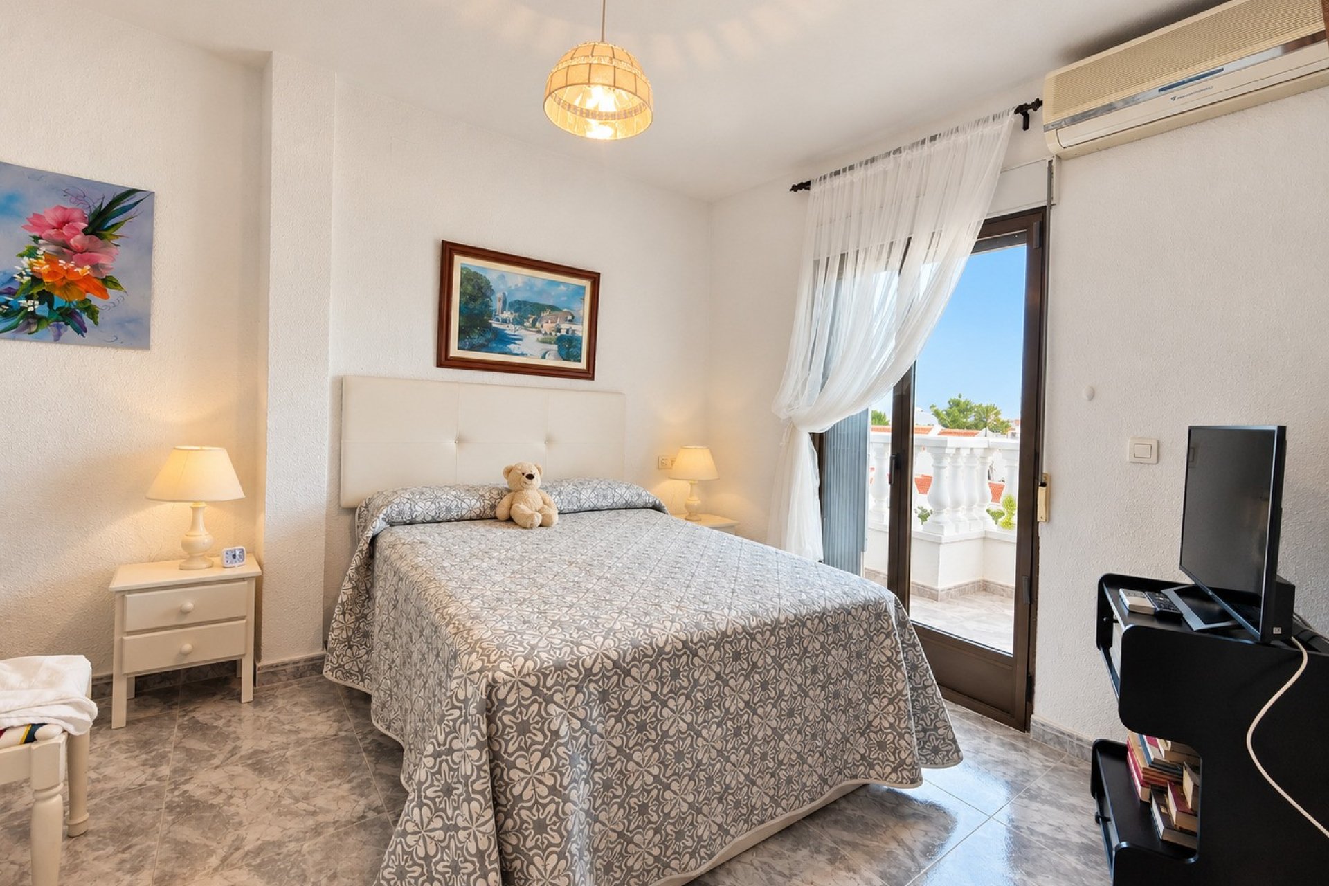 Wiederverkauf - Stadthaus -
Torrevieja - Costa Blanca