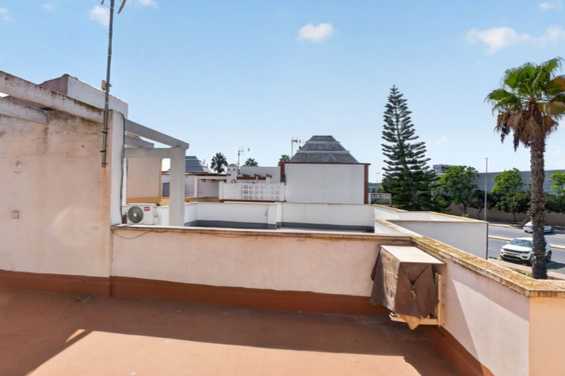 Wiederverkauf - Stadthaus -
Torrevieja - Costa Blanca