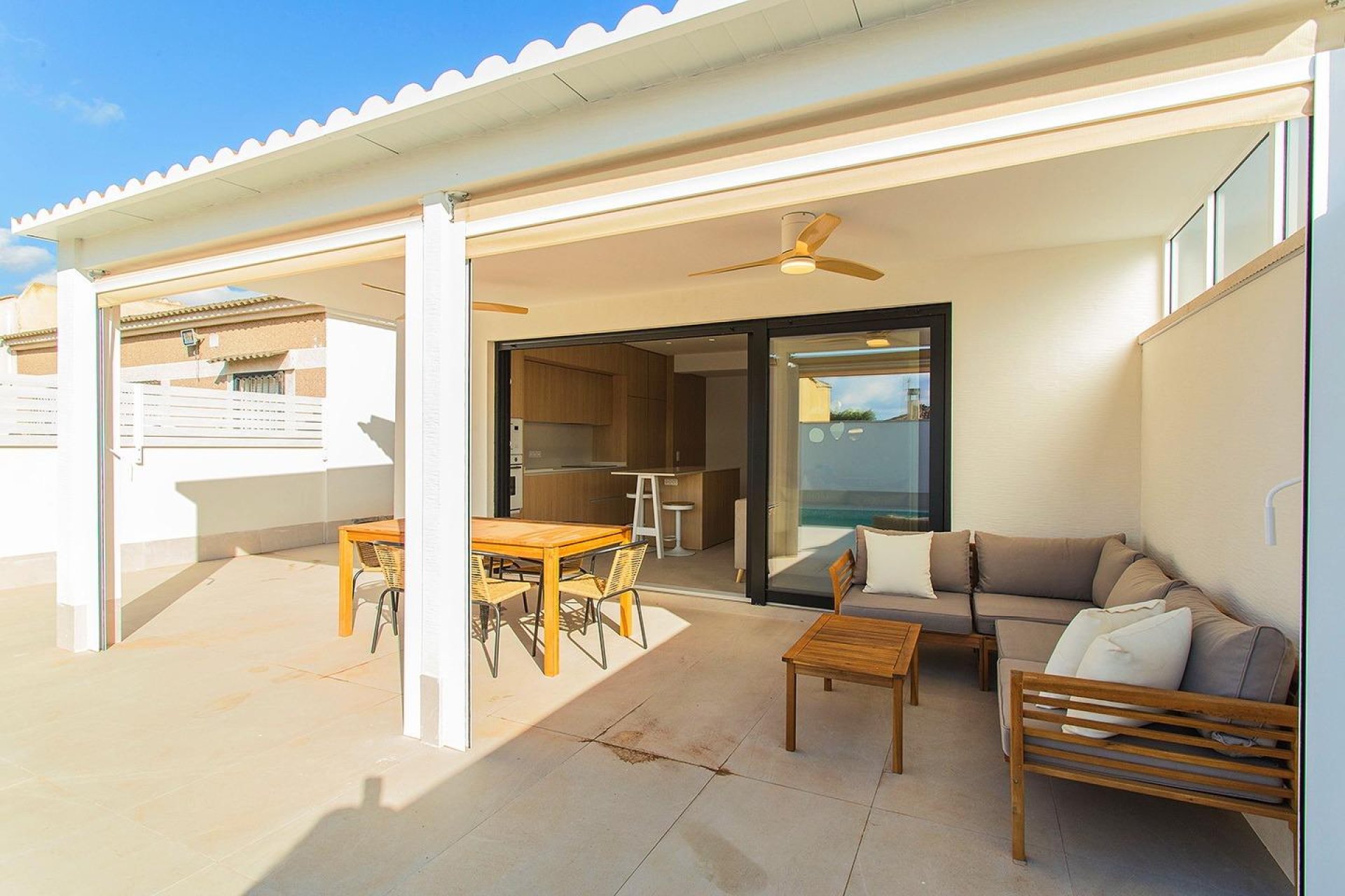 Wiederverkauf - Stadthaus -
Torrevieja - La Siesta