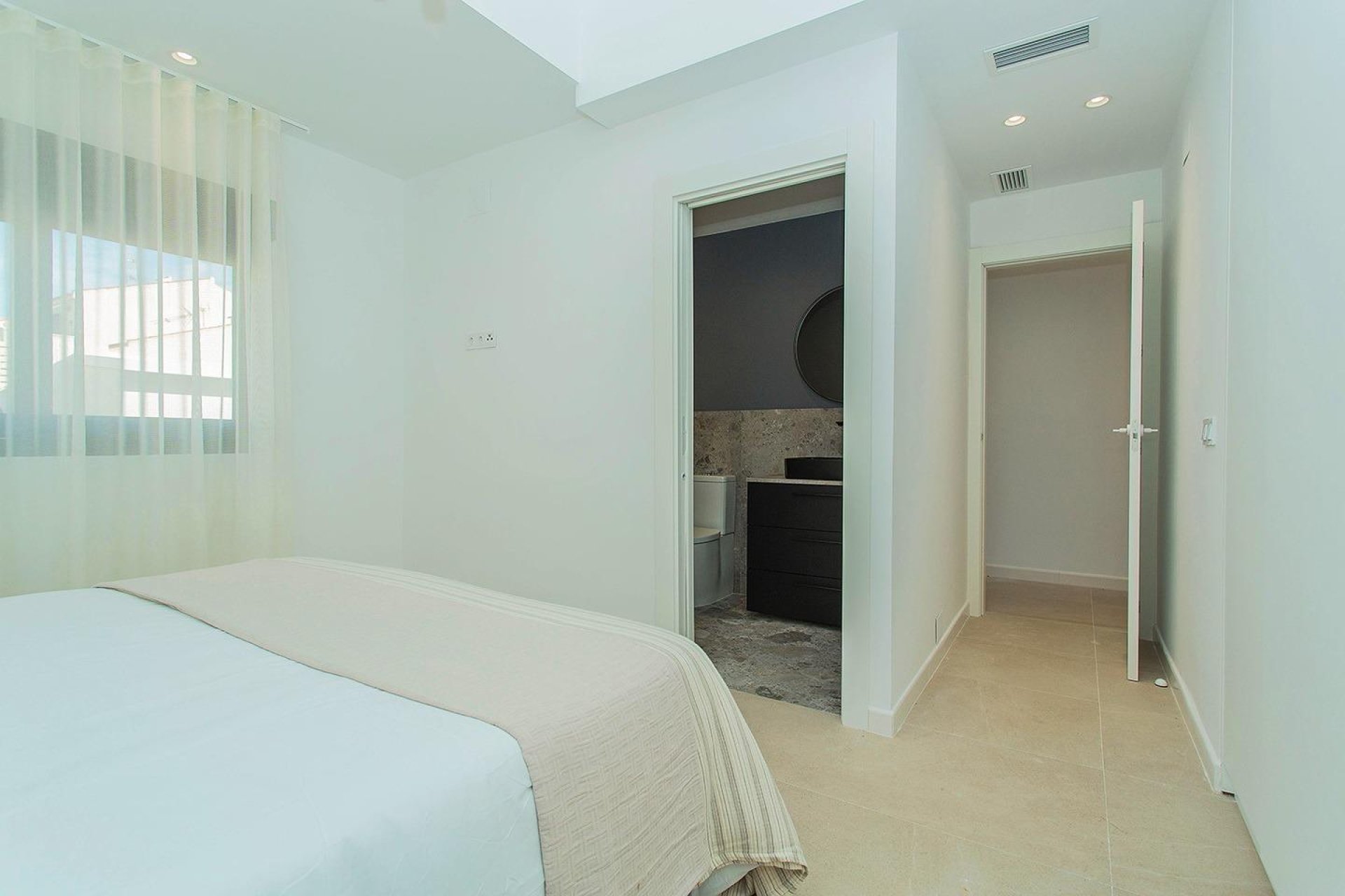 Wiederverkauf - Stadthaus -
Torrevieja - La Siesta