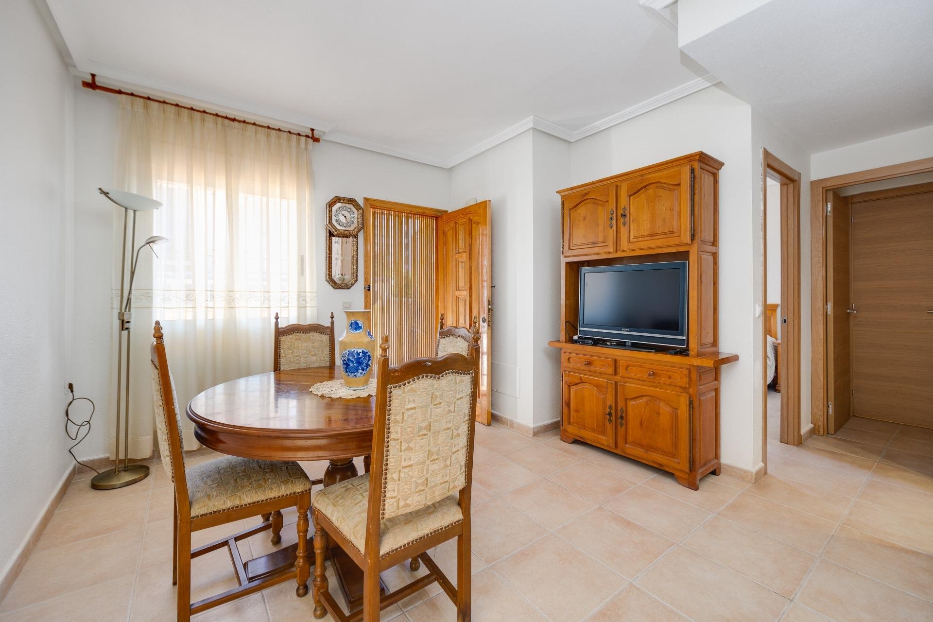 Wiederverkauf - Stadthaus -
Torrevieja - La Veleta