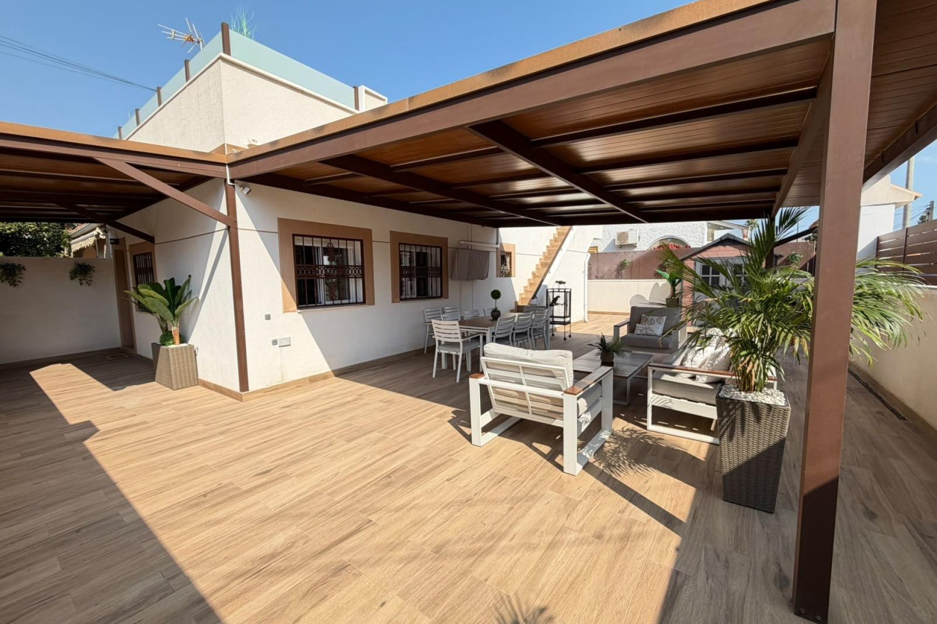 Wiederverkauf - Stadthaus -
Torrevieja - Nueva Torrevieja