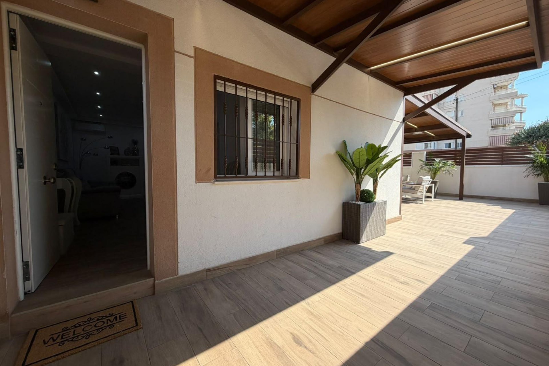 Wiederverkauf - Stadthaus -
Torrevieja - Nueva Torrevieja