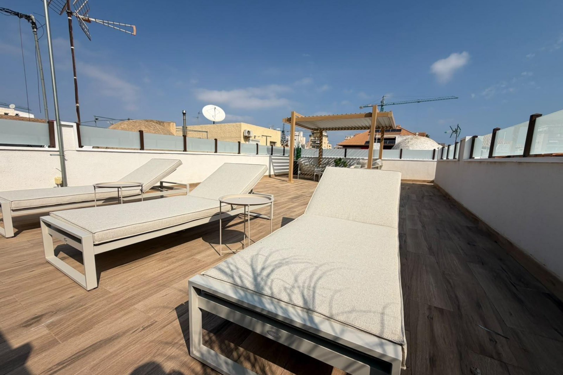 Wiederverkauf - Stadthaus -
Torrevieja - Nueva Torrevieja