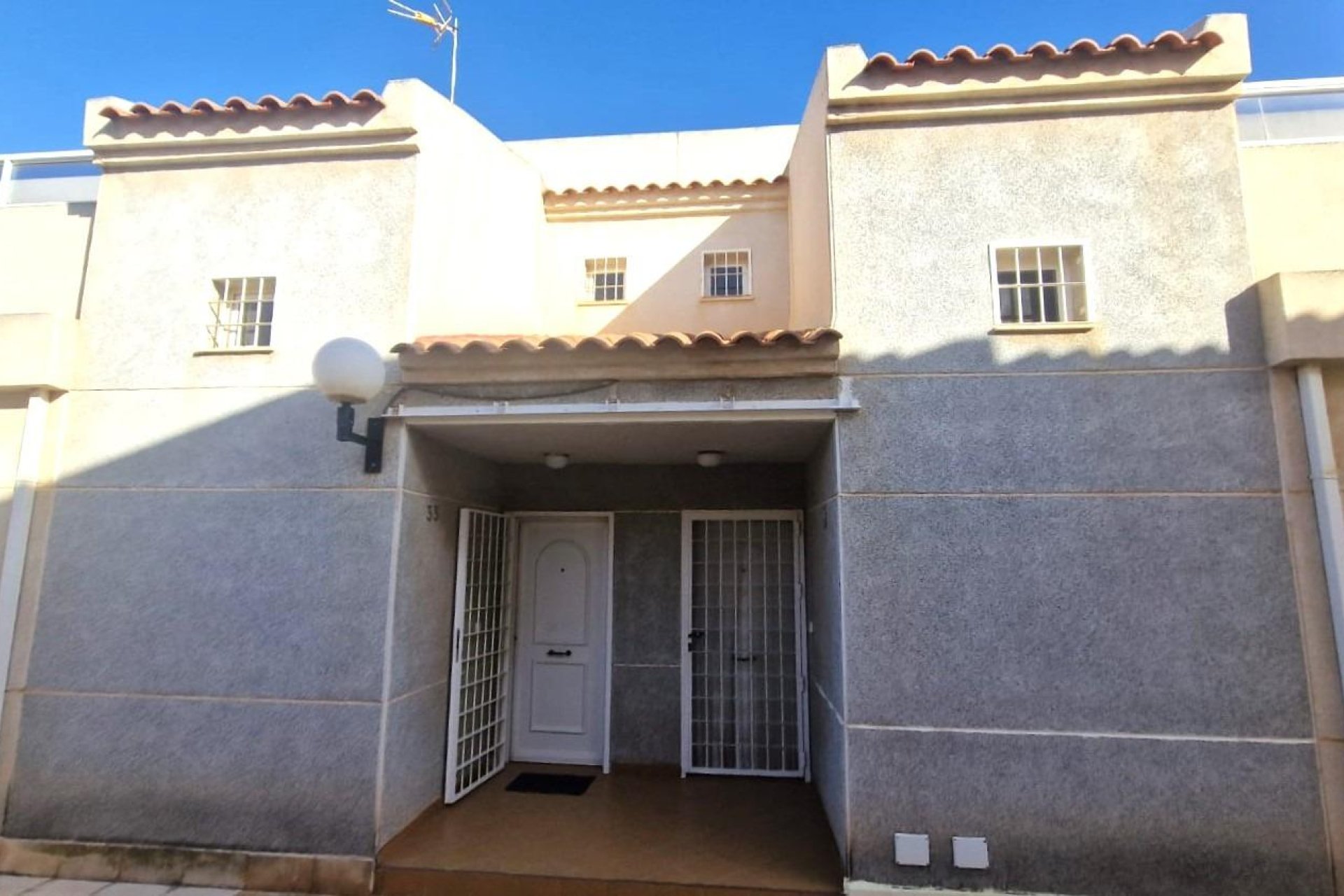 Wiederverkauf - Stadthaus -
Torrevieja - Torreblanca