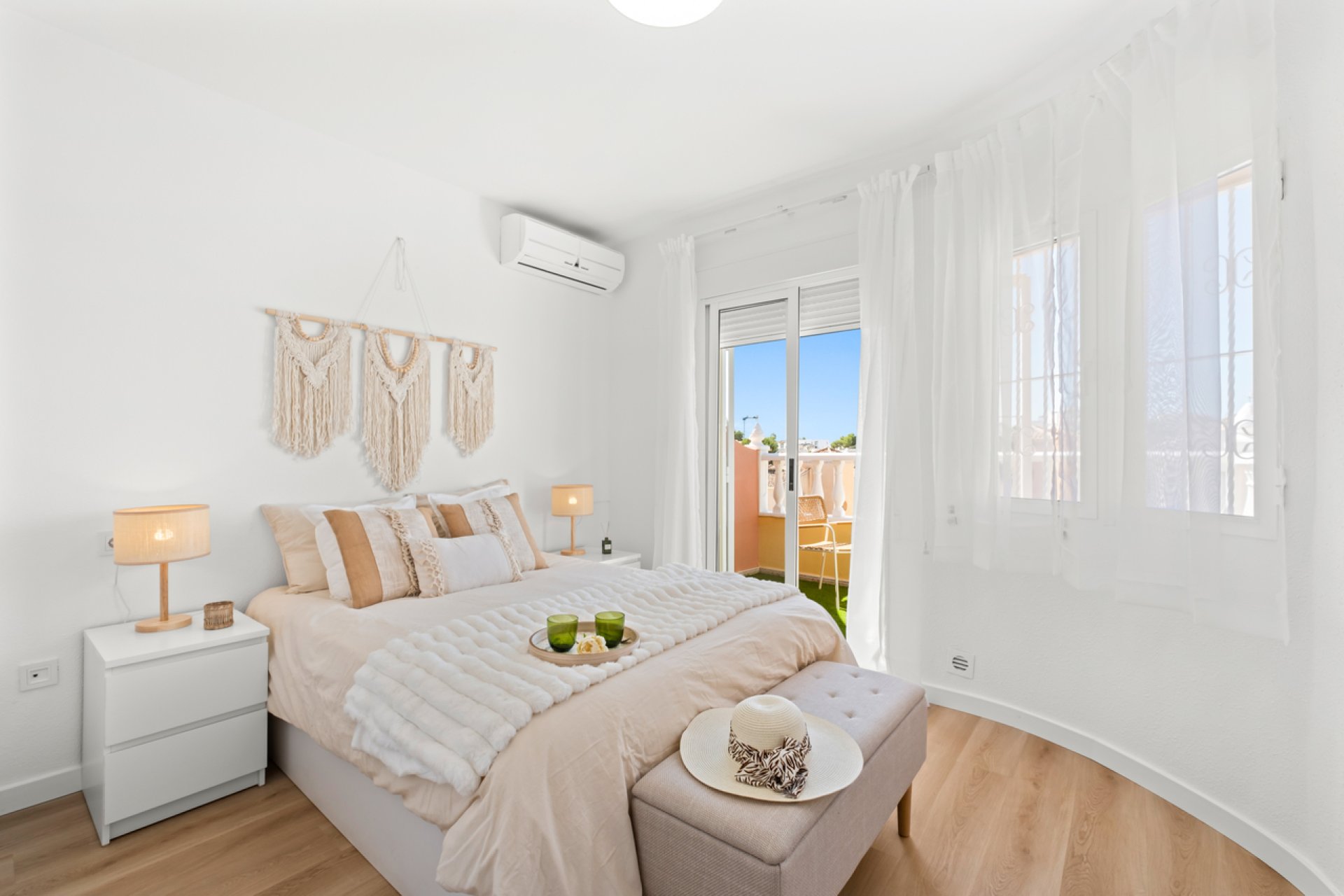 Wiederverkauf - Stadthaus -
Villamartin - Costa Blanca