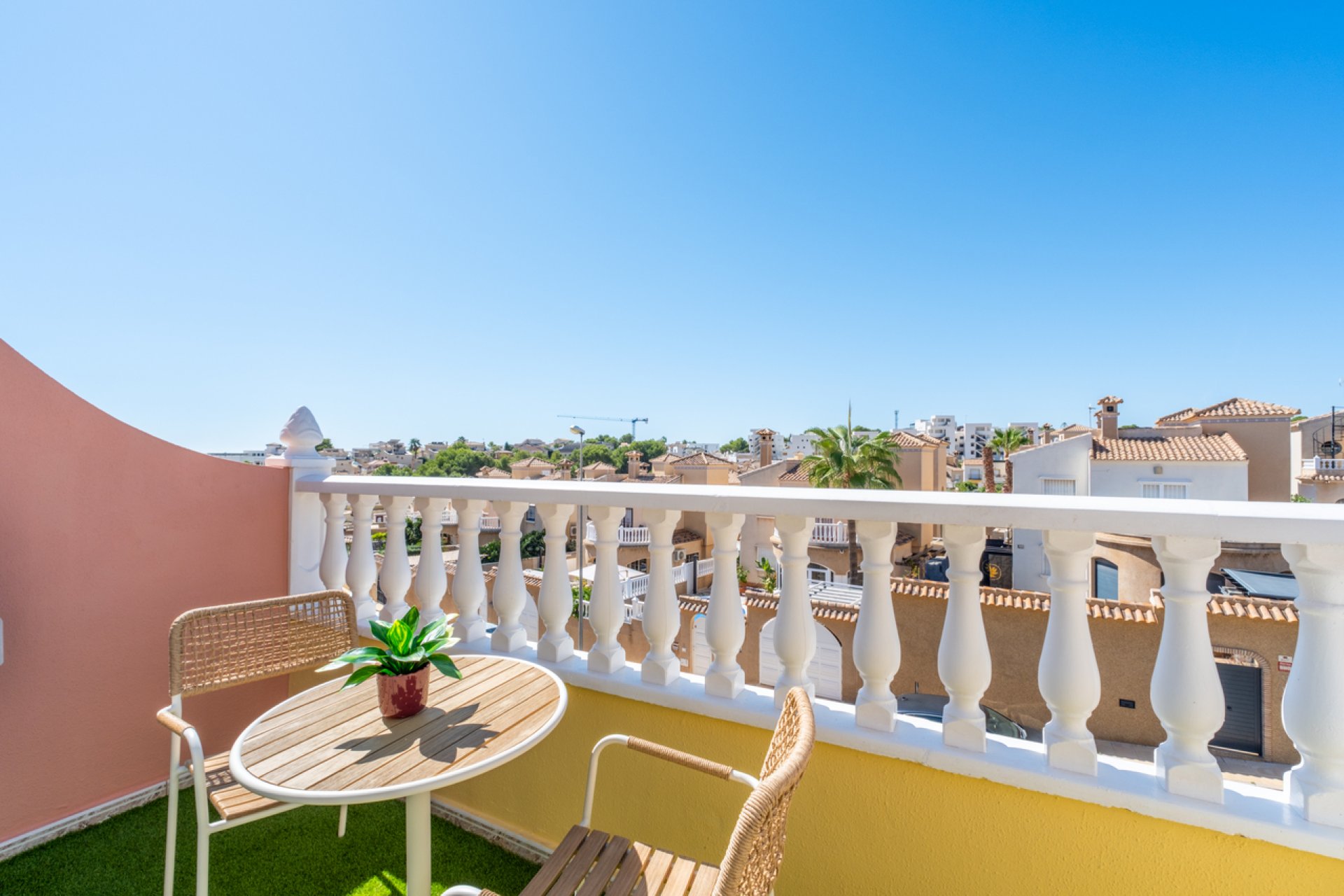 Wiederverkauf - Stadthaus -
Villamartin - Costa Blanca