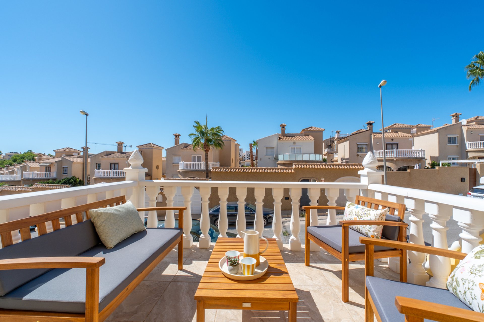 Wiederverkauf - Stadthaus -
Villamartin - Costa Blanca