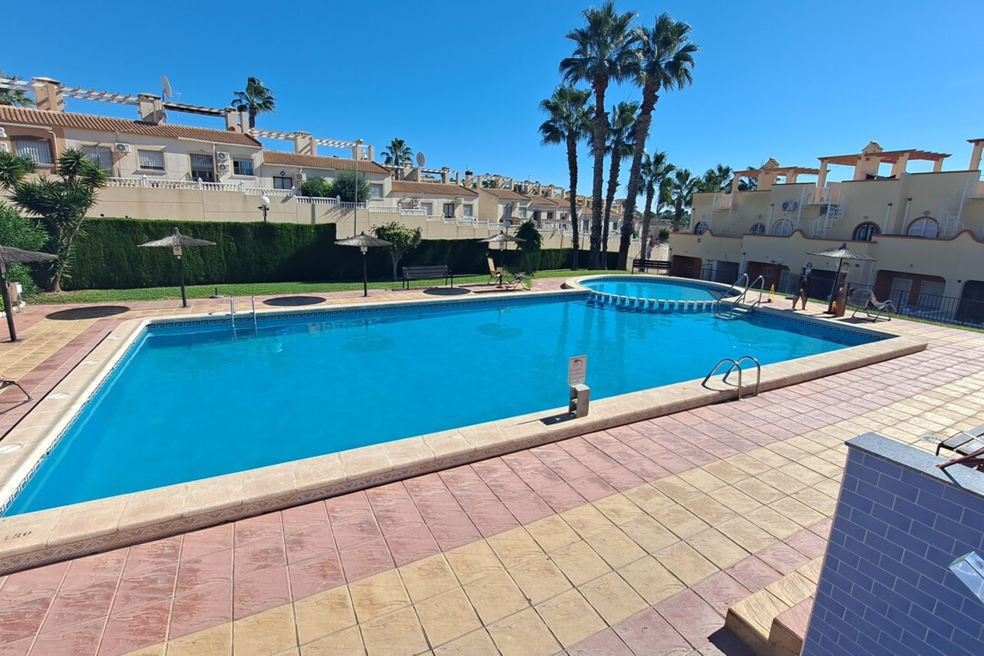 Wiederverkauf - Stadthaus -
Villamartin - Costa Blanca