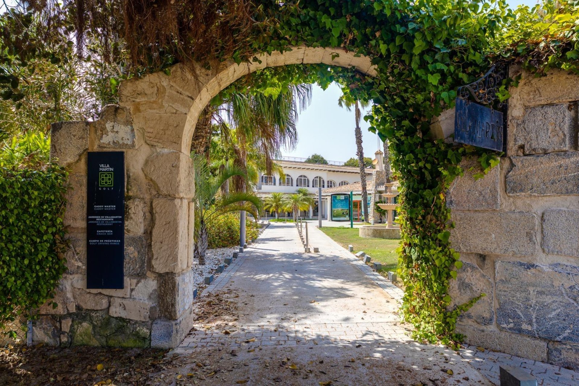 Wiederverkauf - Stadthaus -
Villamartin - Orihuela Costa