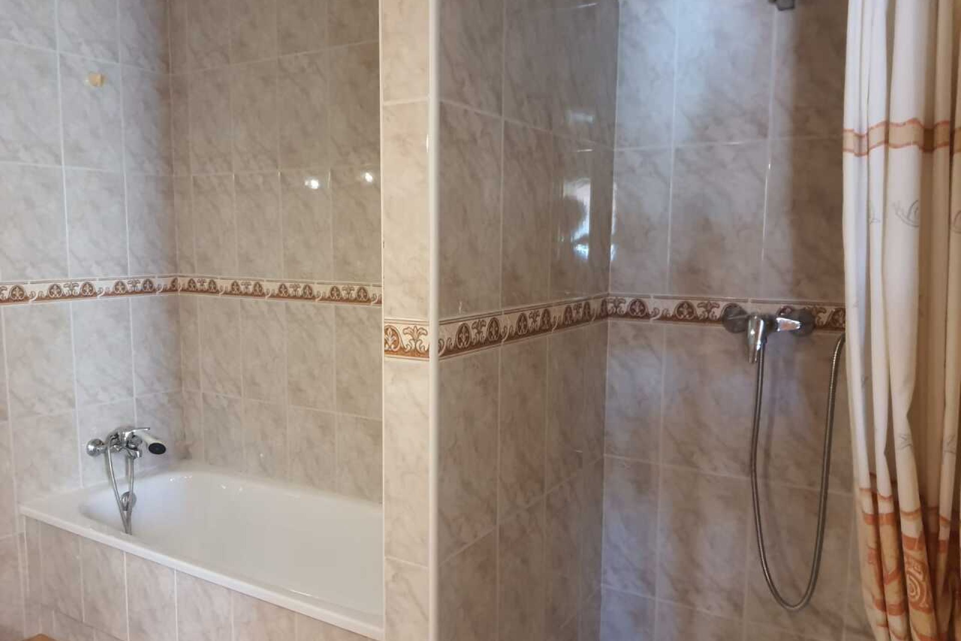 Wiederverkauf - Town House -
Benijofar - Costa Blanca