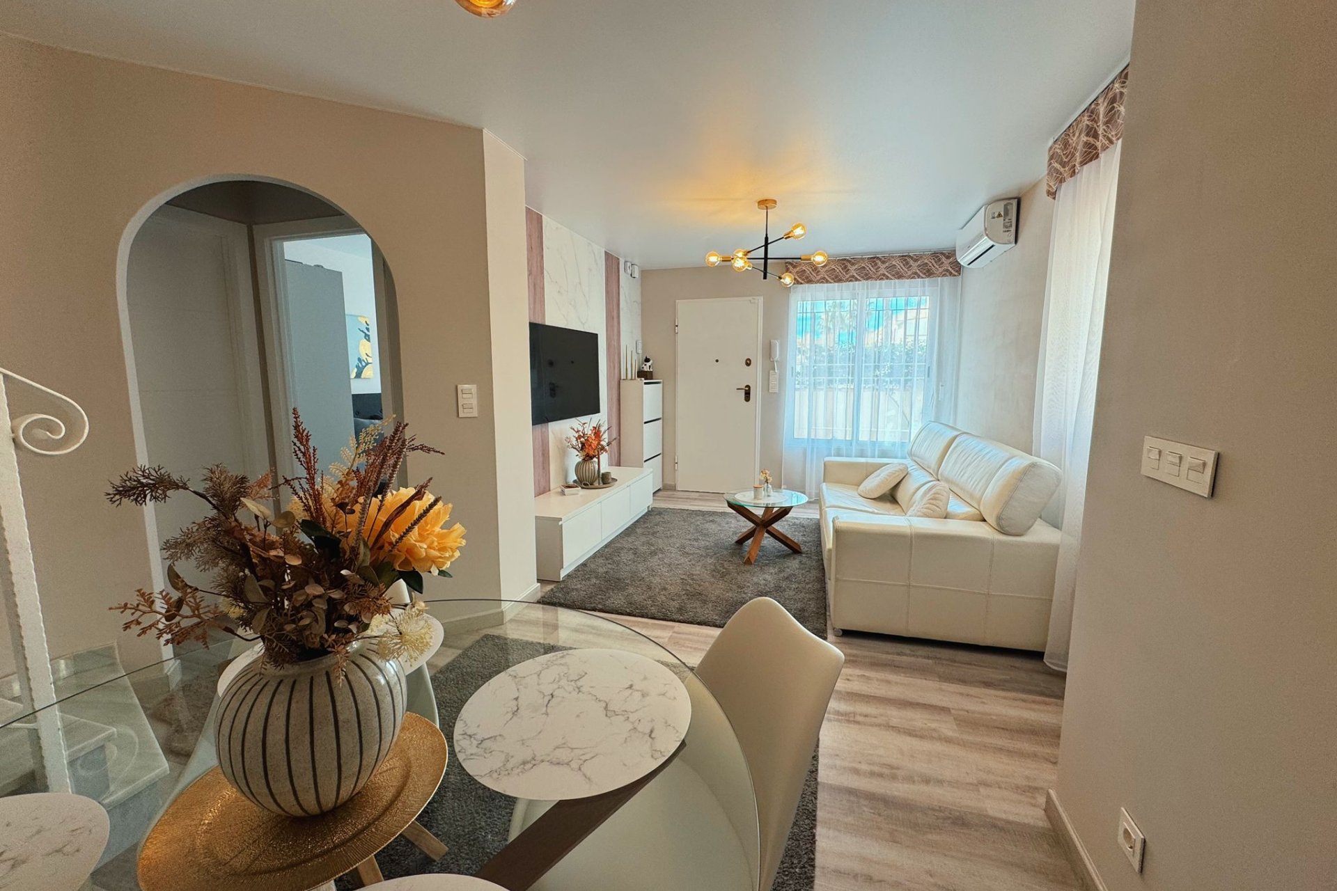 Wiederverkauf - Town House -
Ciudad Quesada - Costa Blanca