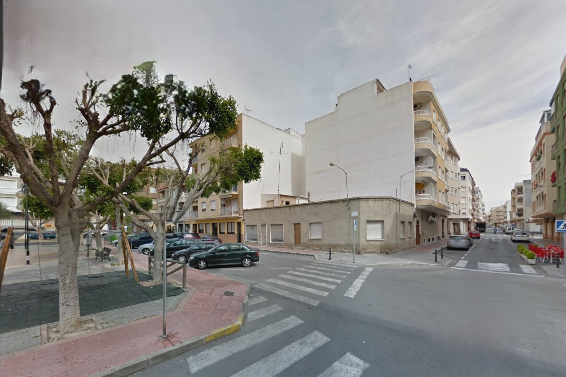 Wiederverkauf - Town House -
Guardamar del Segura - Costa Blanca