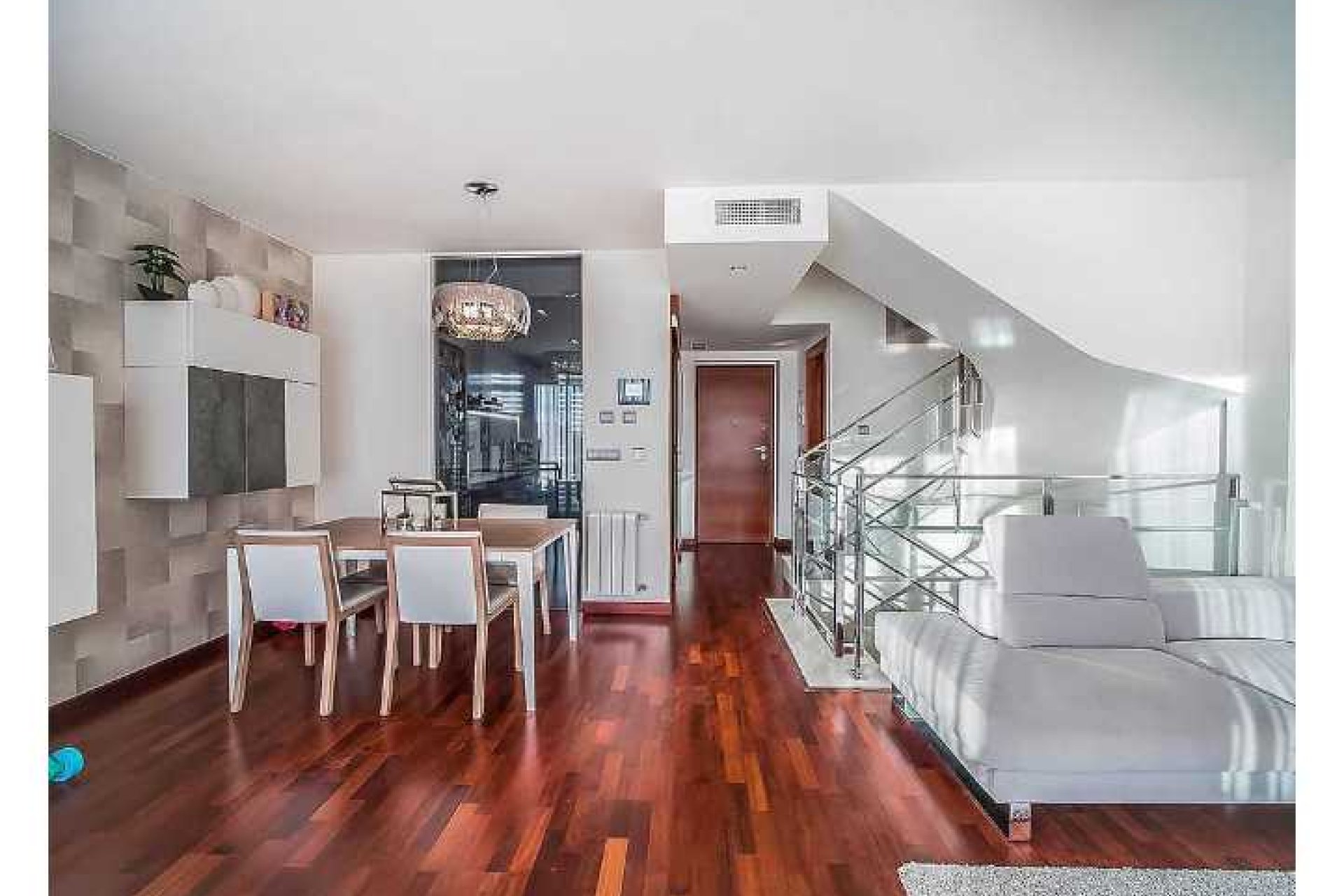 Wiederverkauf - Town House -
Guardamar del Segura - Costa Blanca