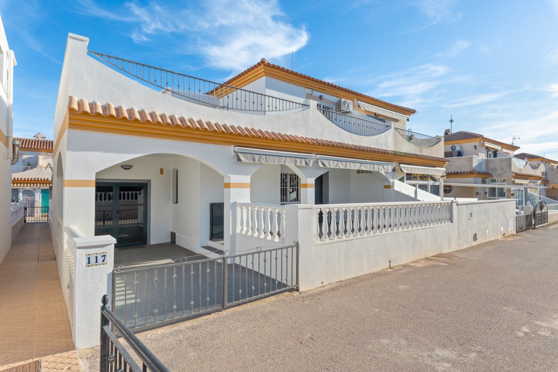 Wiederverkauf - Town House -
Orihuela Costa - Costa Blanca