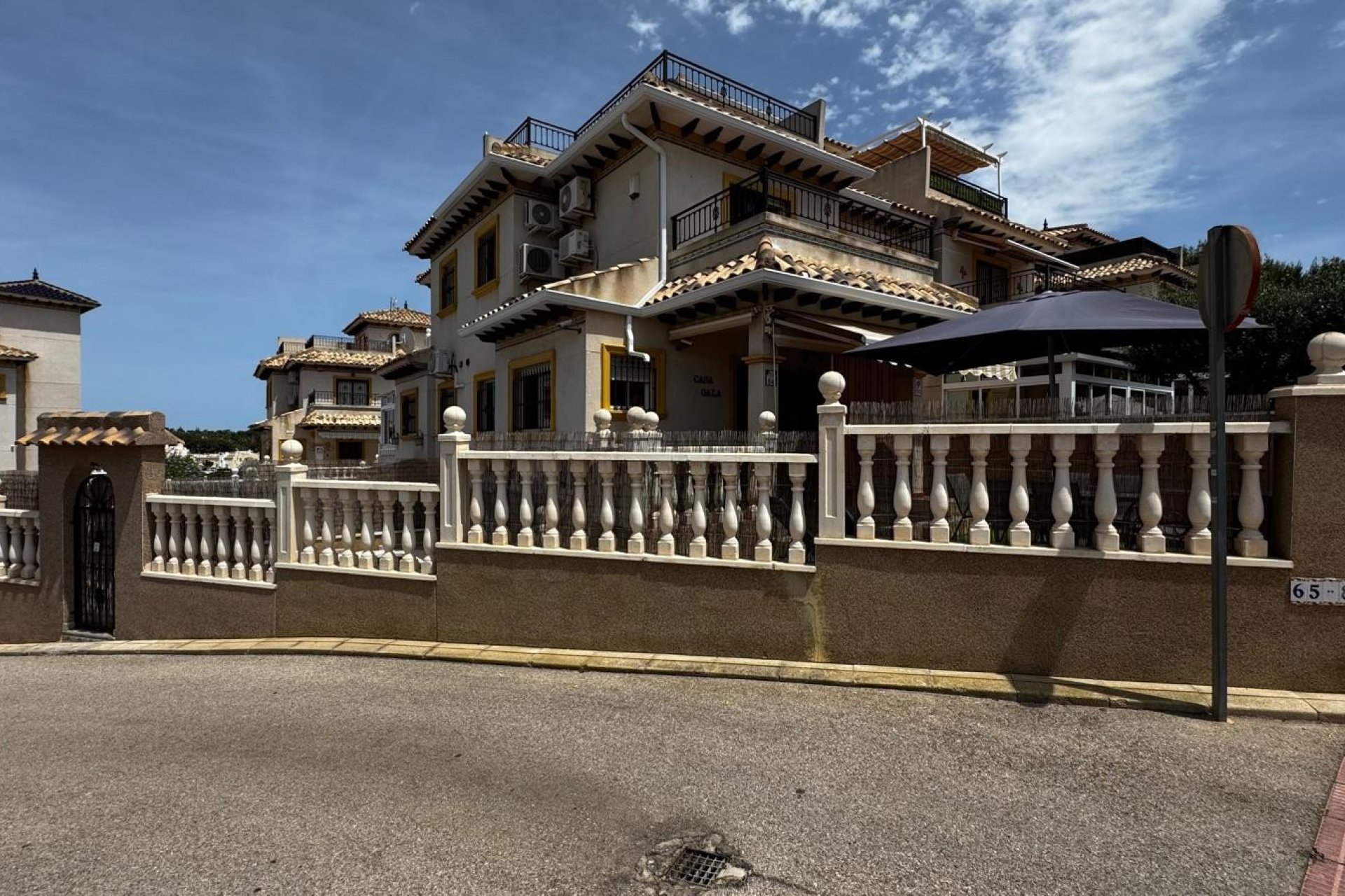 Wiederverkauf - Town House -
Orihuela Costa - Costa Blanca