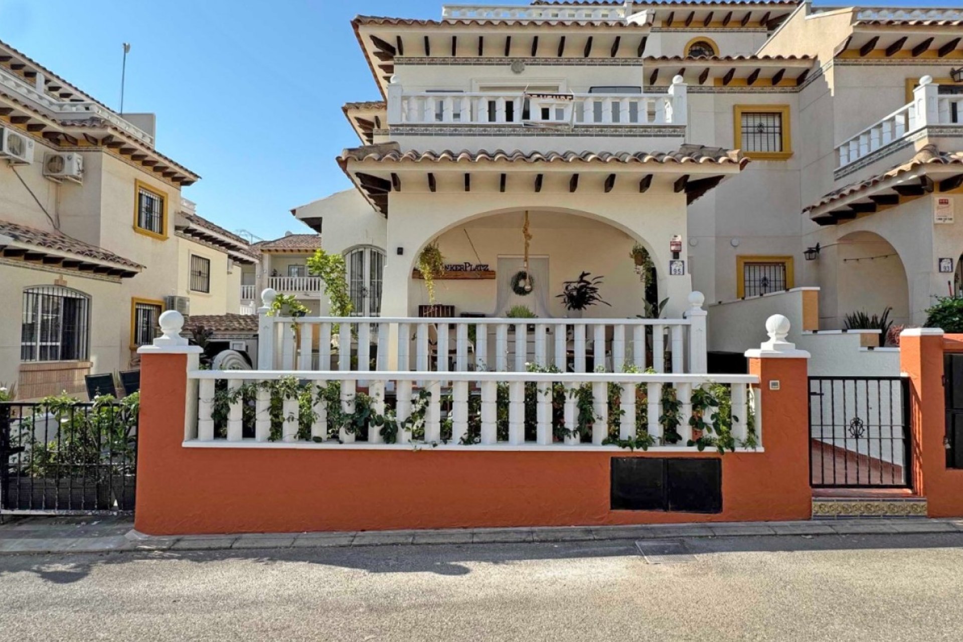 Wiederverkauf - Town House -
Orihuela Costa - Costa Blanca