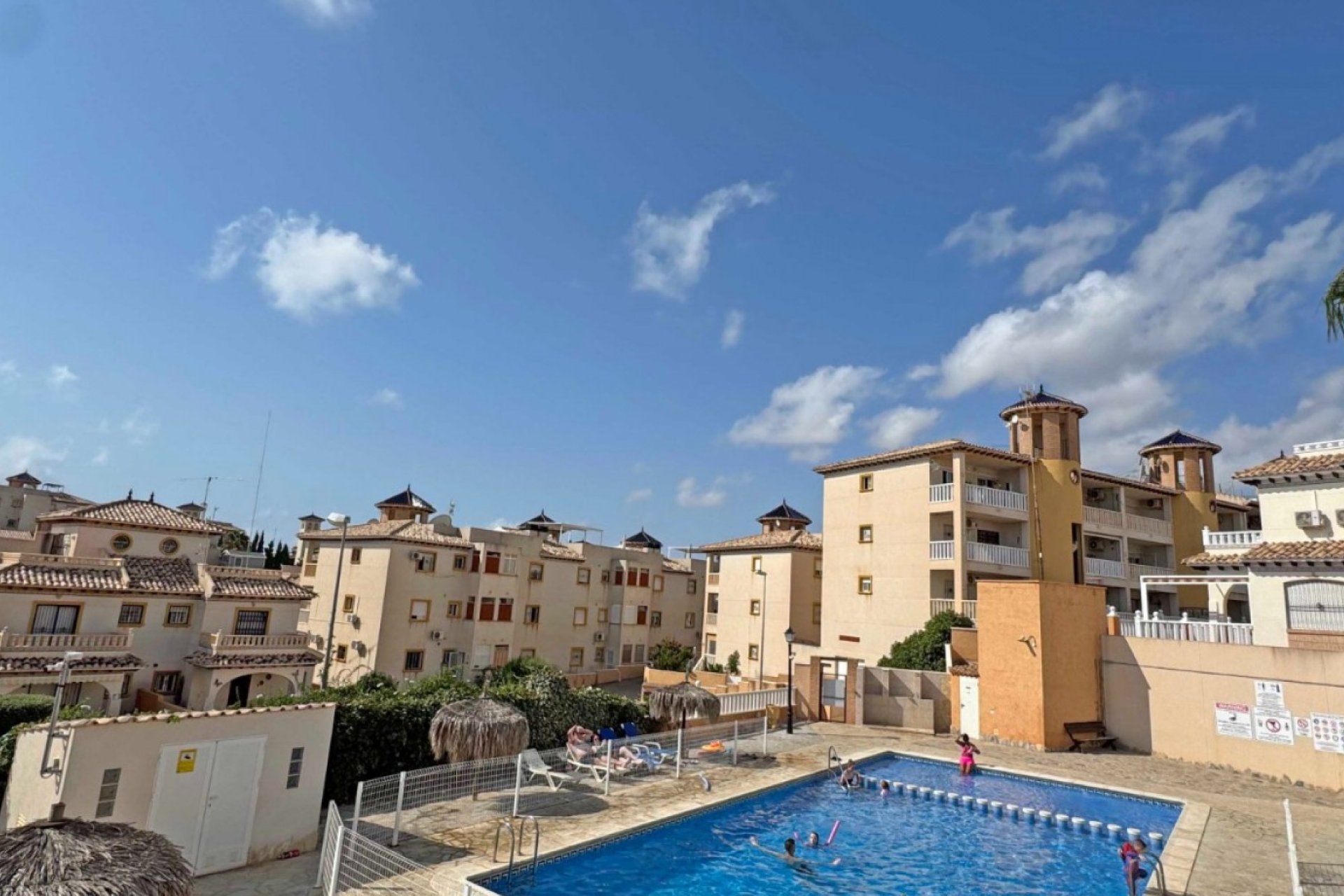 Wiederverkauf - Town House -
Orihuela Costa - Costa Blanca
